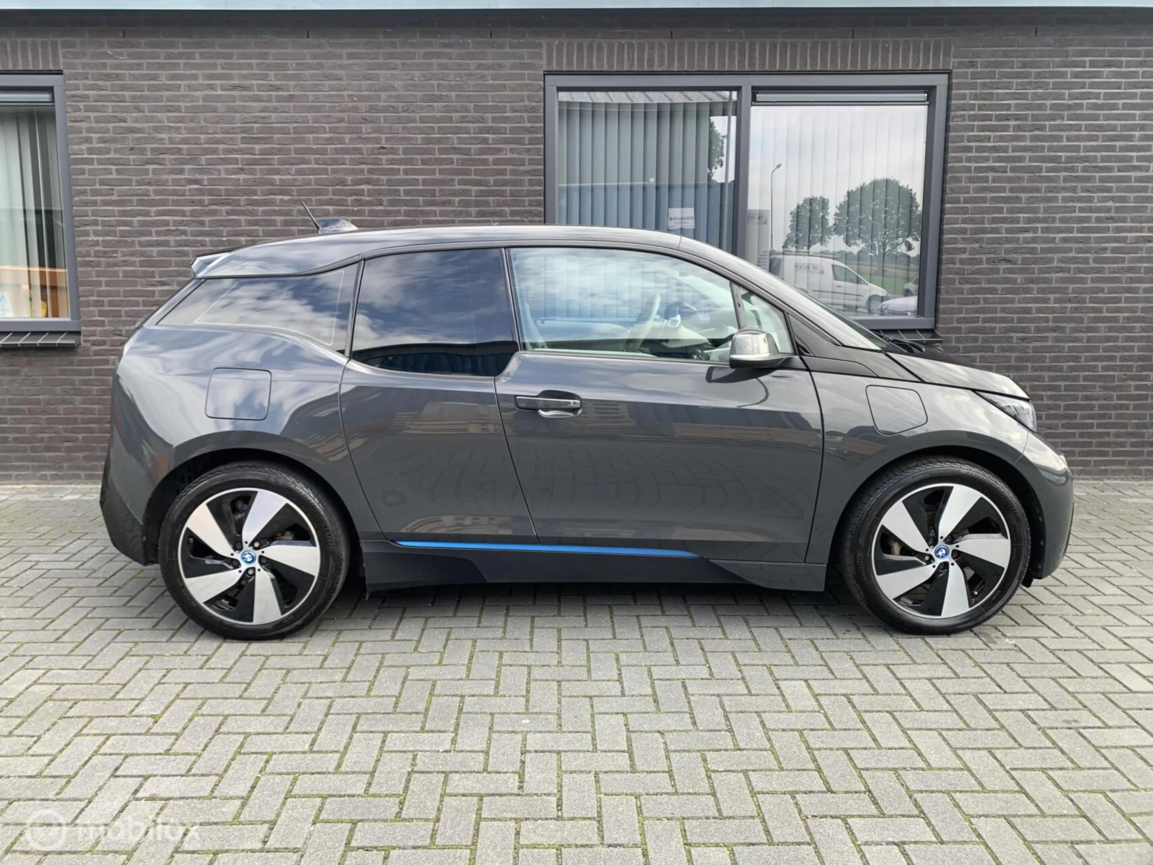 BMW i3 Range Extender|Comfort Advance |Navi|Camera — photo 3