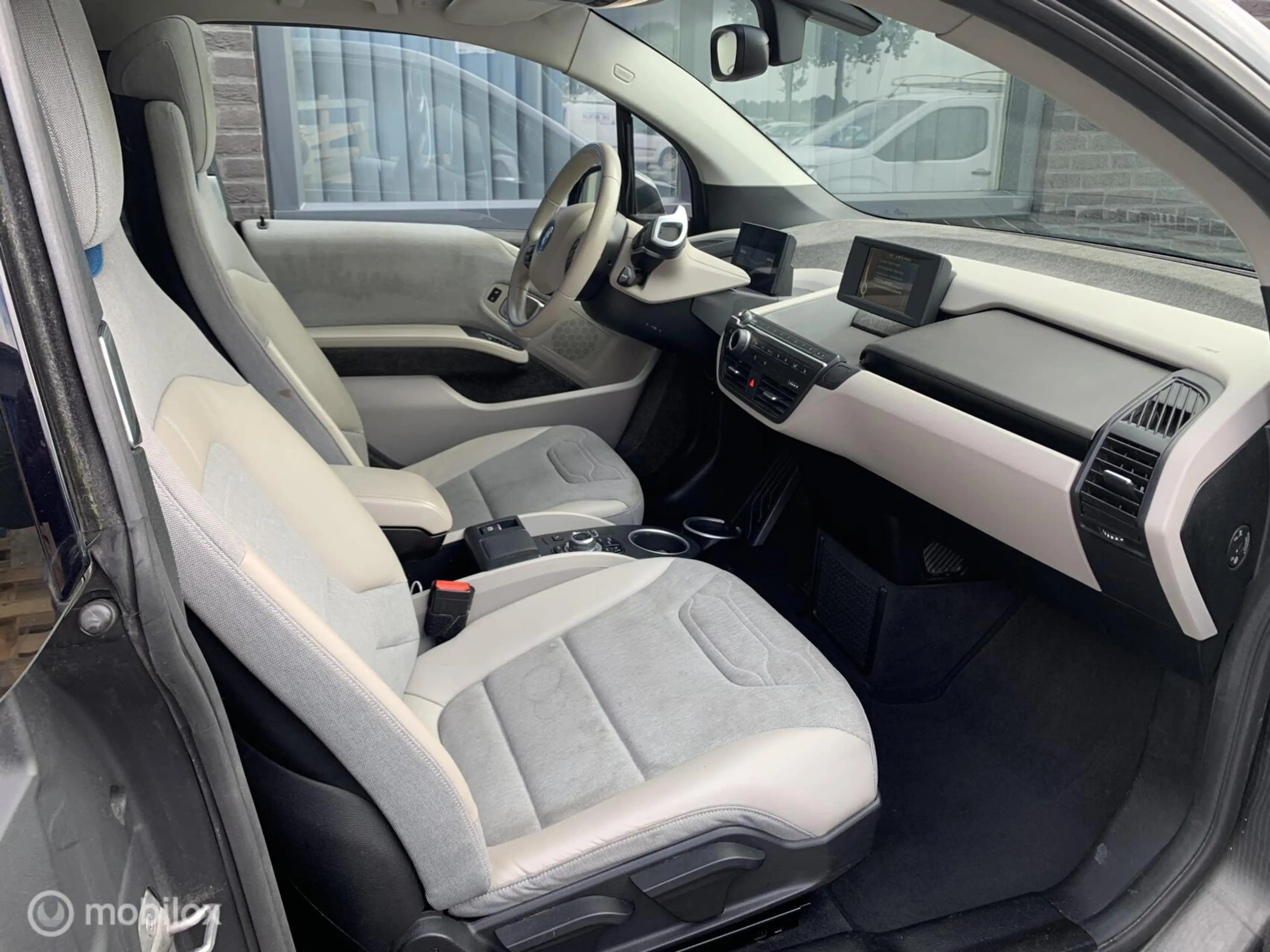BMW i3 Range Extender|Comfort Advance |Navi|Camera — photo 18