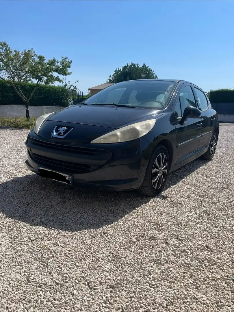 Peugeot 207 1.4 HDi 70ch Exécutive - 2