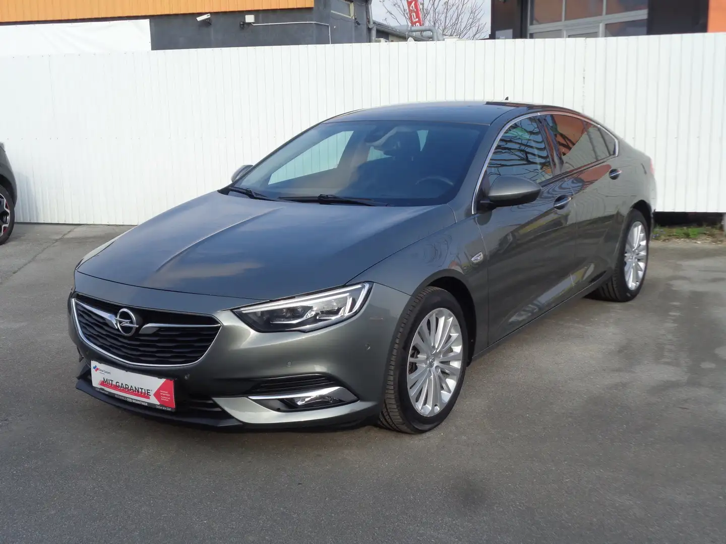 Opel Insignia GS 1,6 CDTI BlueInjection Innovation St./St. Grau - 1