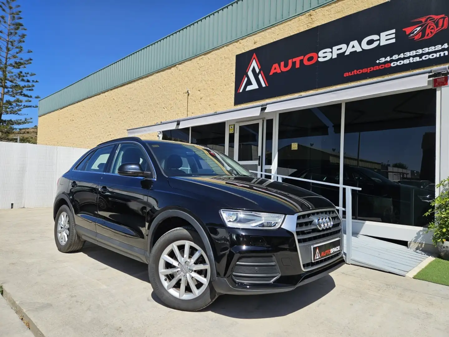 Audi Q3 2.0TDI Black line edition quattro S tronic 135kW Noir - 1