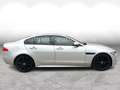 Jaguar XE 20d R-Sport*STEUERKETTEN NEU*TÜV NEU* Argent - thumbnail 8