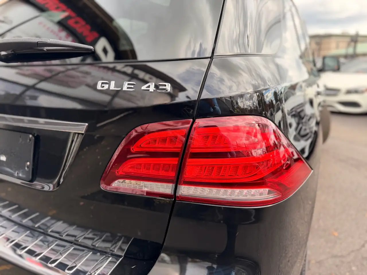 Mercedes-Benz GLE снимка Mercedes-Benz GLE