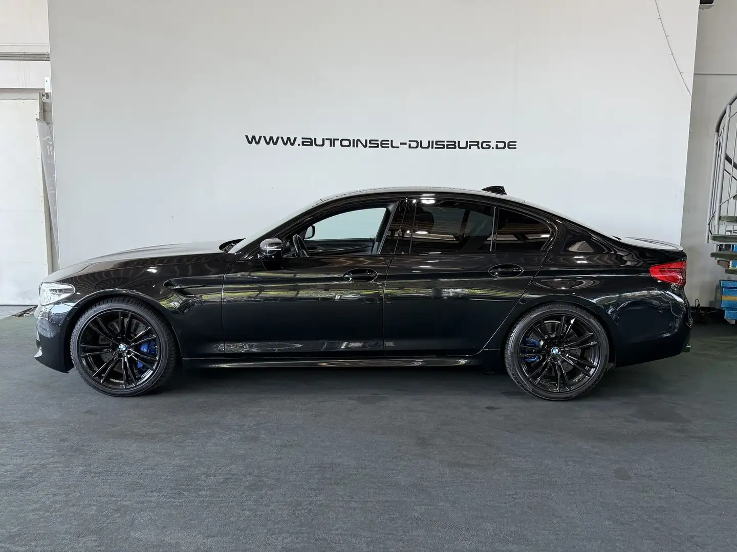 BMW M5 Lim. SoftClose ACC HeadUp B&W Carbon Schwarz - 2