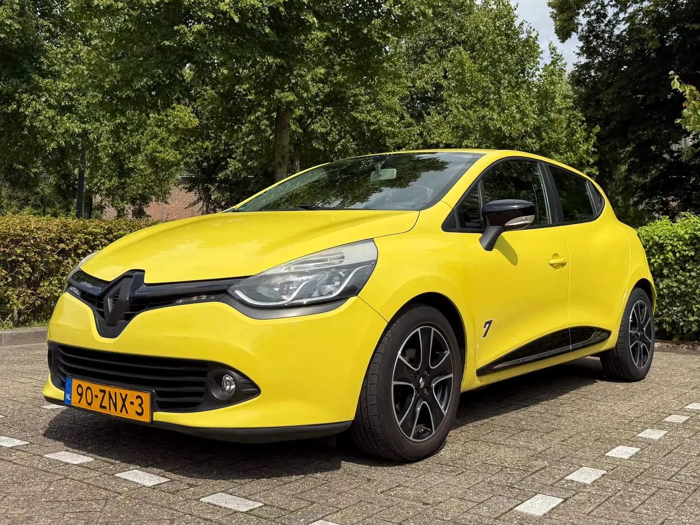 Renault Clio Clio 0.9 TCe Expression Geel - 1