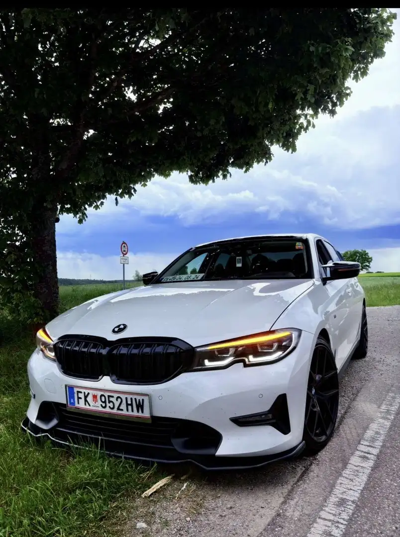 BMW 320 320d * Sport Line * - 1