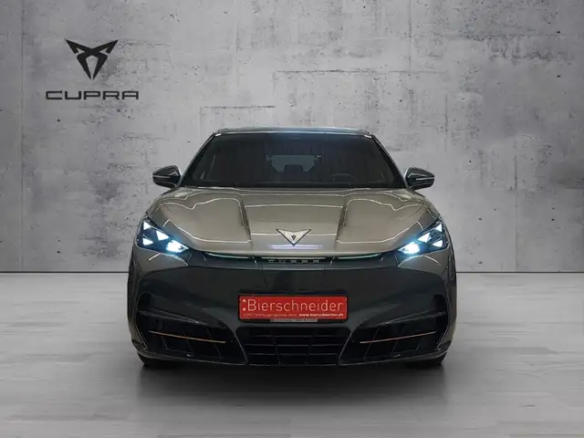Cupra Tavascan view 2