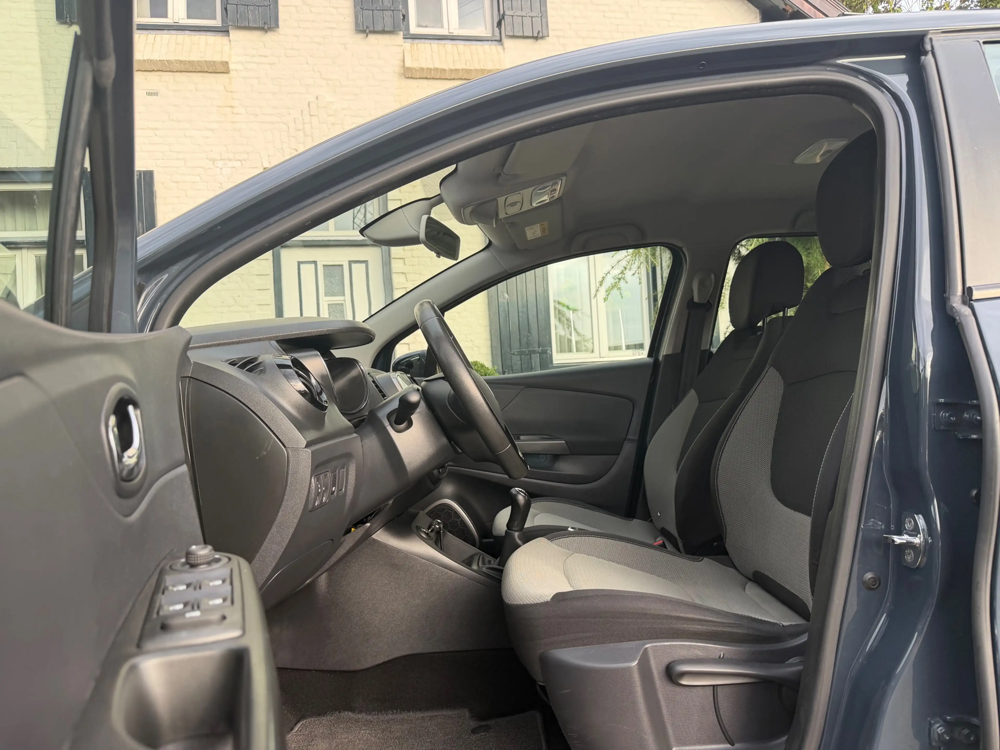 Renault Captur 0.9 TCe Expression|90DKM!|Goed onderhouden|Navi| — photo 6