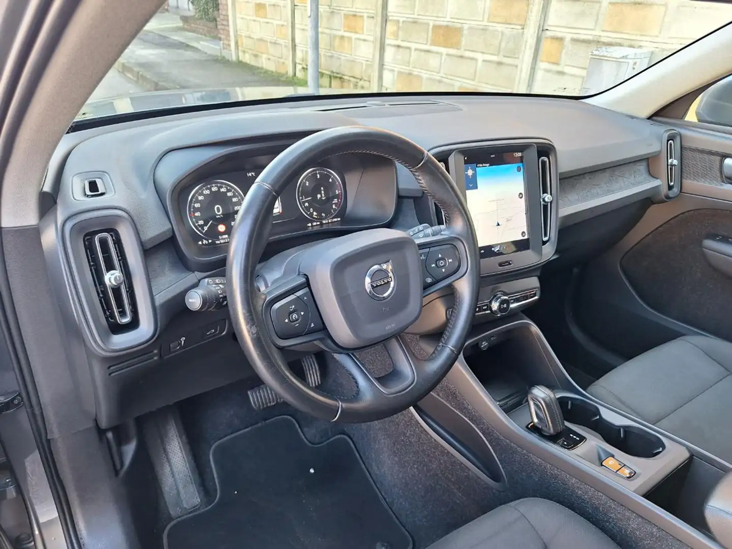 Volvo XC40 D3 Geartronic Business N°FT894 Grigio - 2
