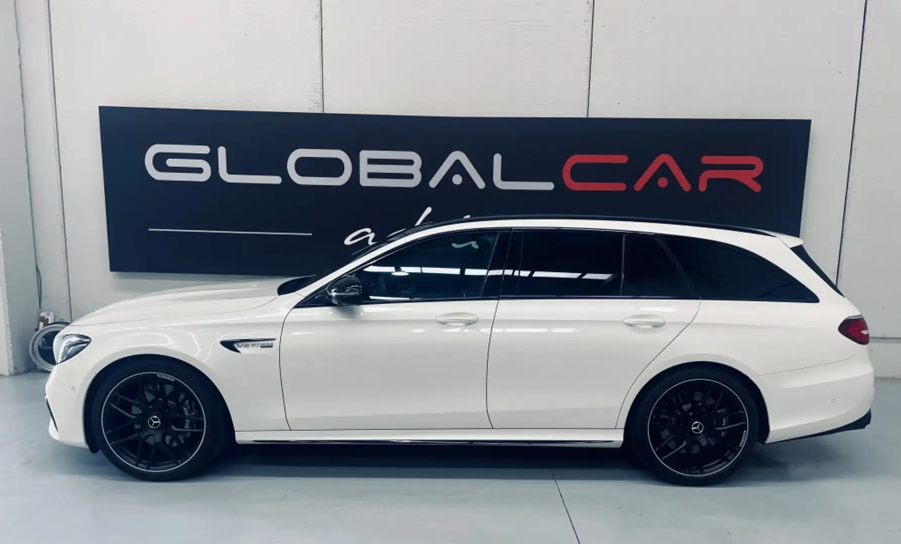 Mercedes-Benz E 63 AMG Estate 4Matic+ 9G-Tronic Blanco - 2