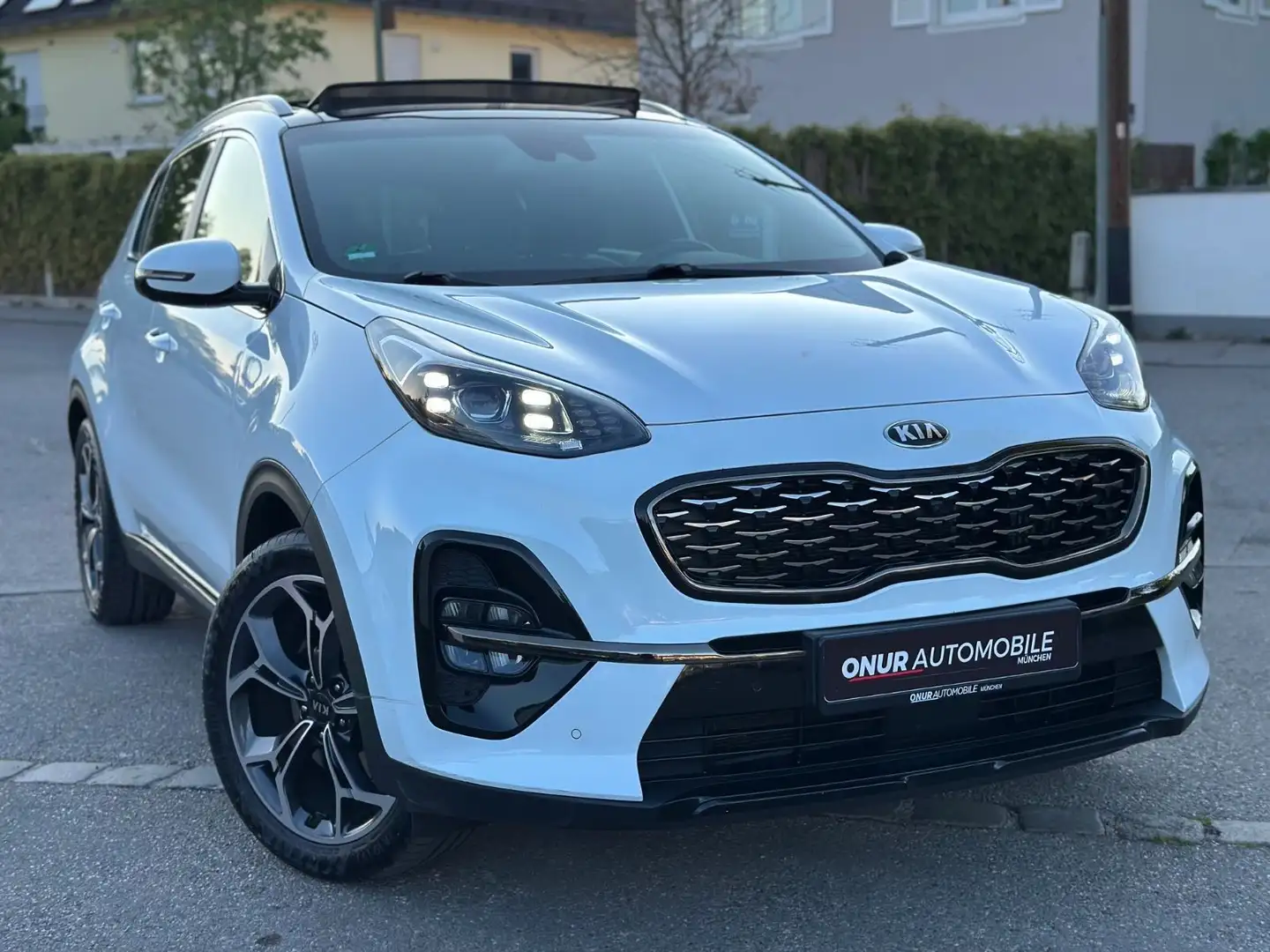 Kia Sportage GT-Line 4WD Navi Leder Pano 360 SHZ v+h Blanc - 1