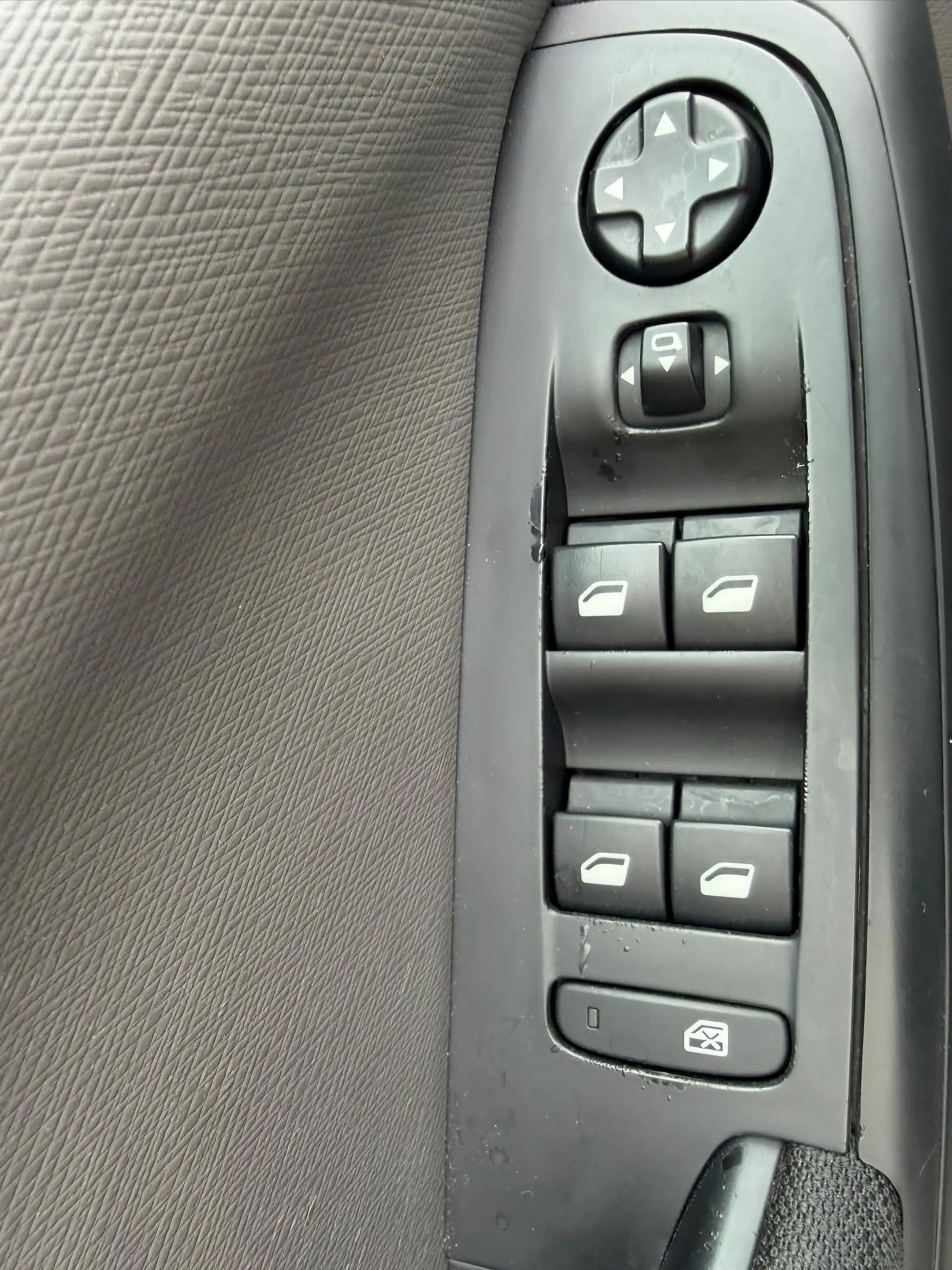Citroen C4 Picasso @SERVICARS HAREN / Garantie 12 mois — photo 15
