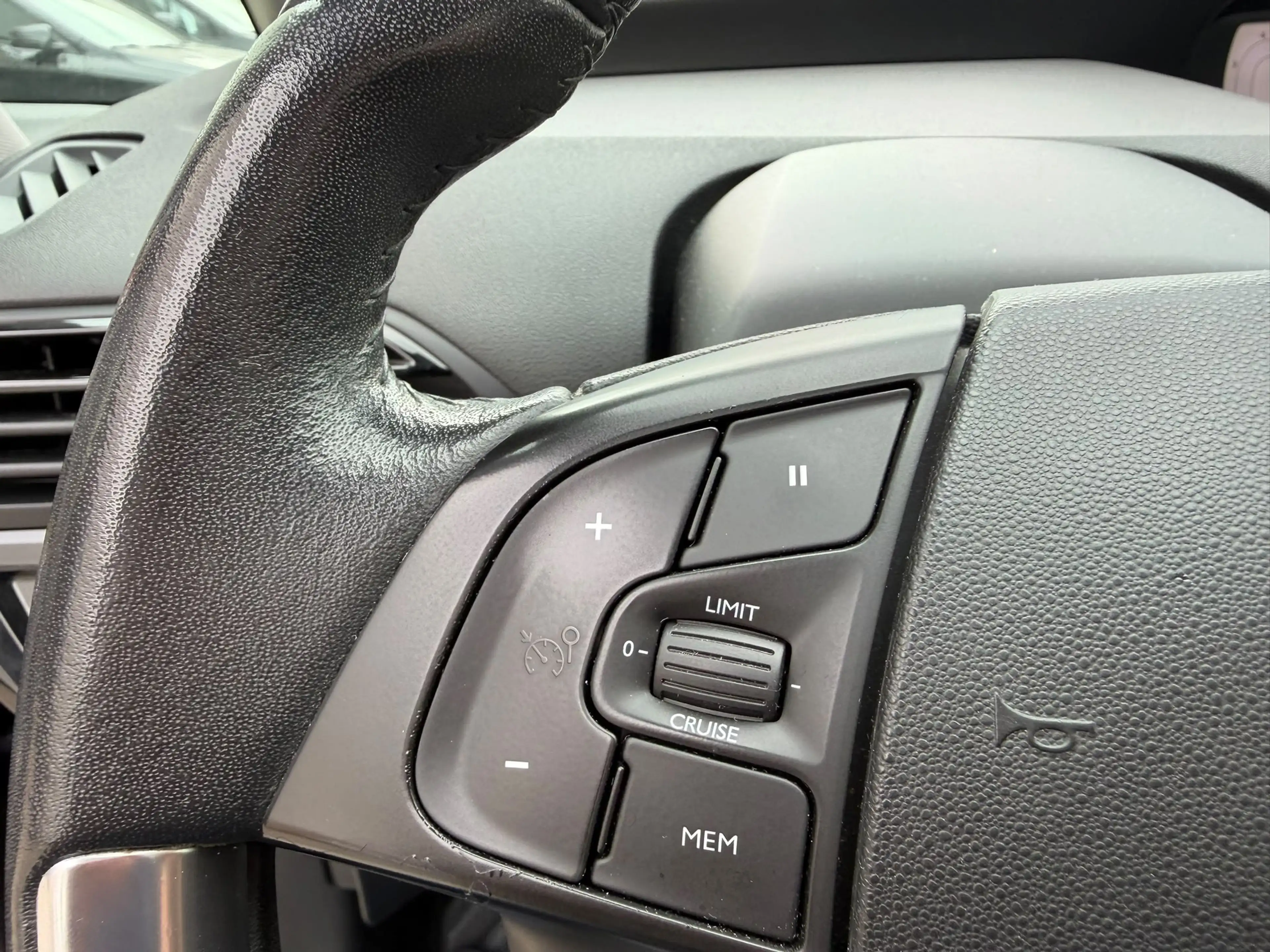 Citroen C4 Picasso @SERVICARS HAREN / Garantie 12 mois — photo 13