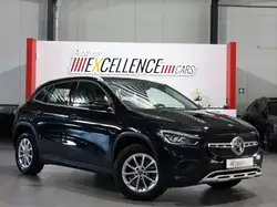 Mercedes-Benz GLA 180 d STYLE BUSINESS ADVANCED PANORAMA / LED