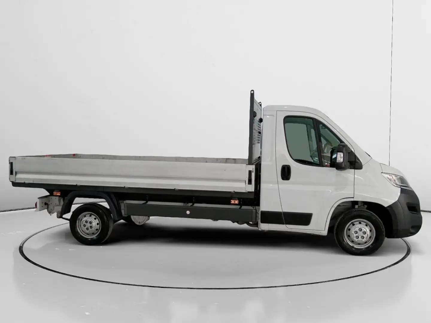 Citroën Jumper Chasis Cb. 2.2BlueHDi 35 L3 140 Blanco - 2