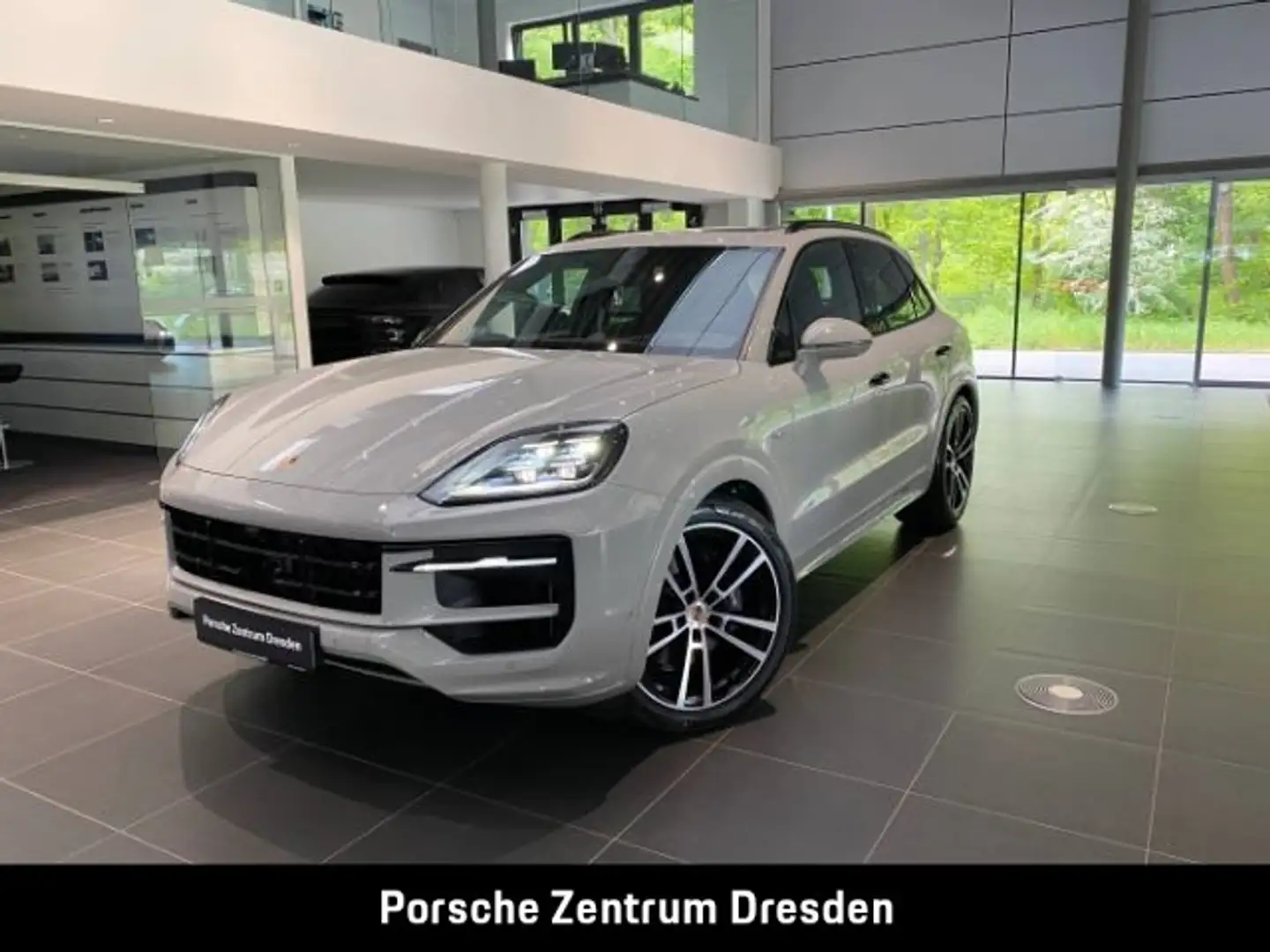 Porsche Cayenne E-Hybrid Wit - 1