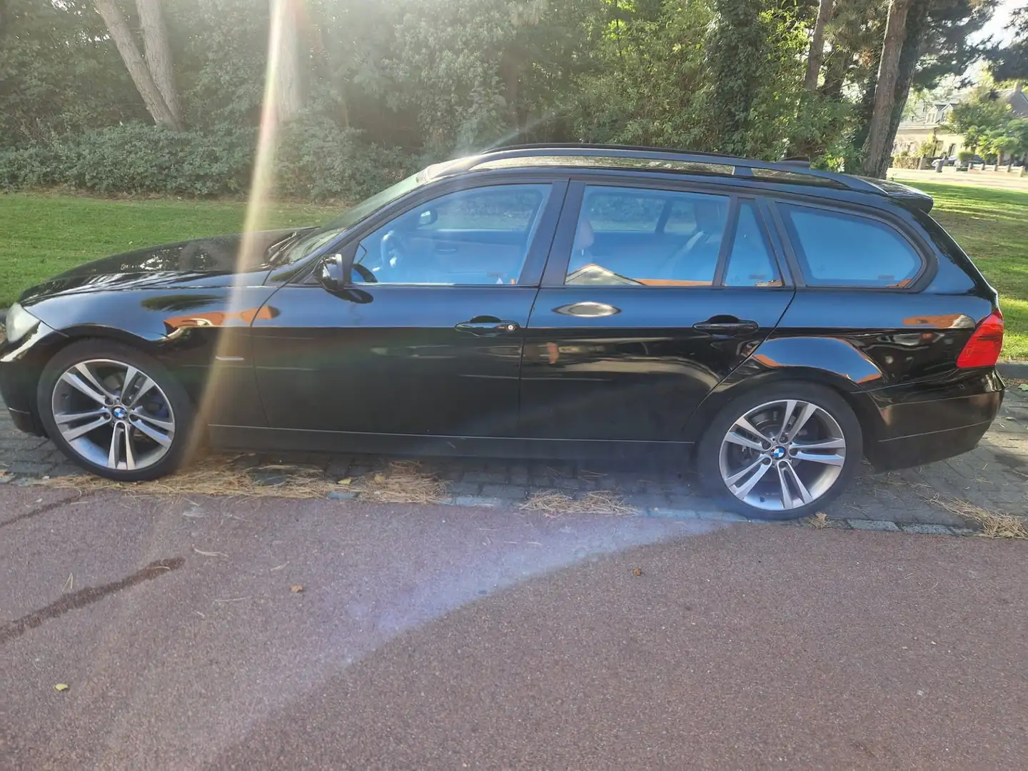 BMW 330 318i Business Line Negro - 2
