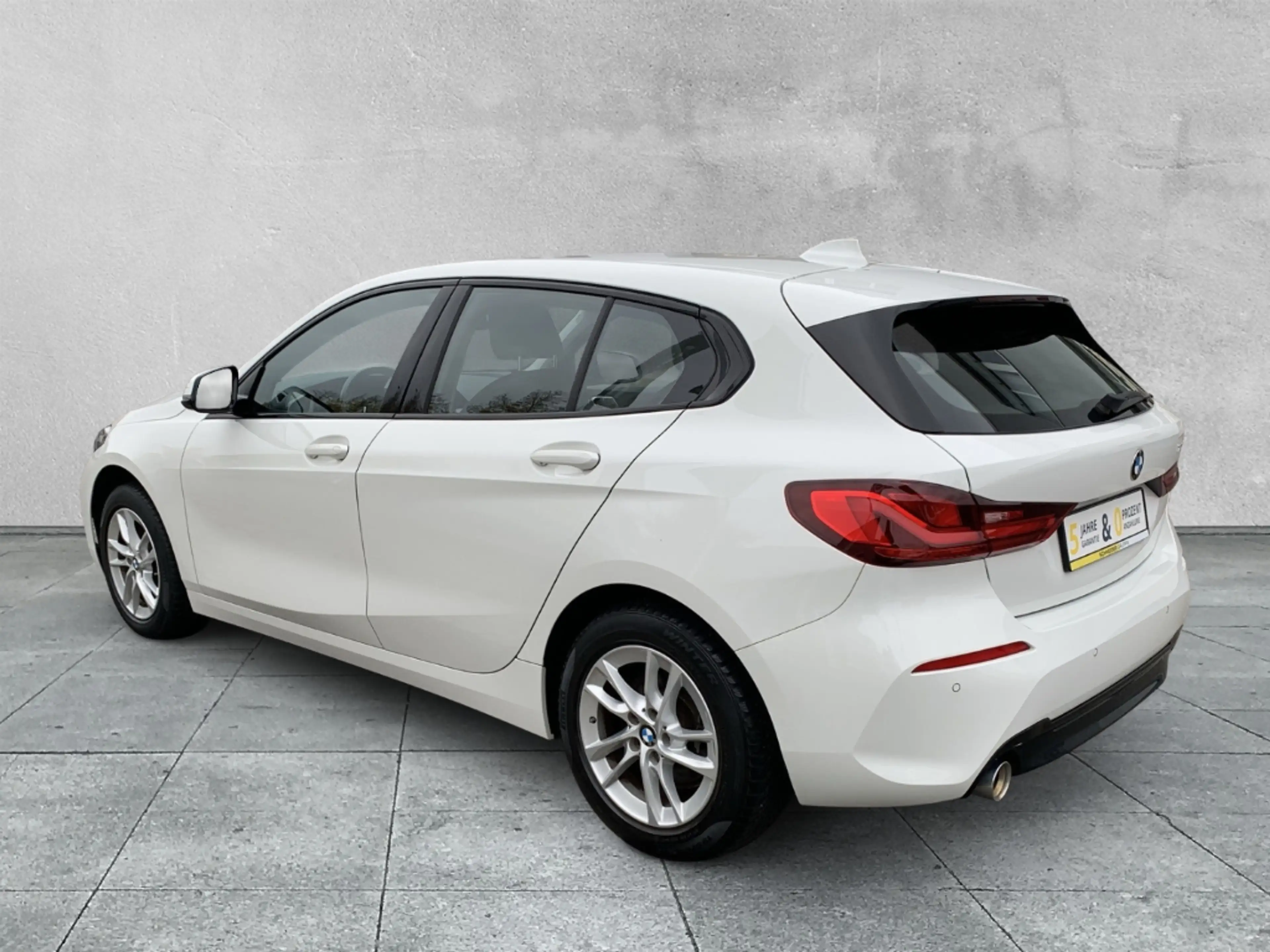 BMW 118 i SPORT LINE NAVIGATION+TEMPOMAT+LED+PDC+USB — photo 3