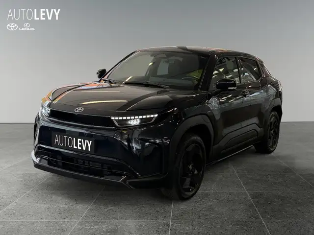 Toyota Urban Cruiser view 2