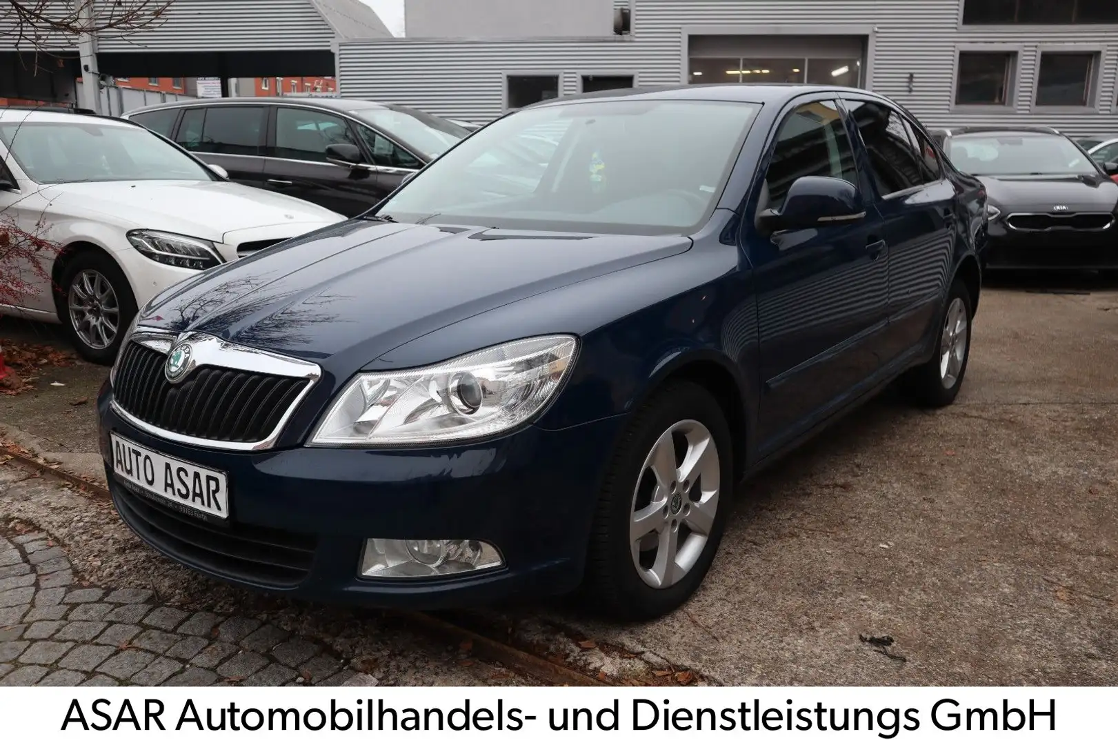 Skoda Octavia Lim. Family TEMPOMAT/KLIMATRONIK Blauw - 1