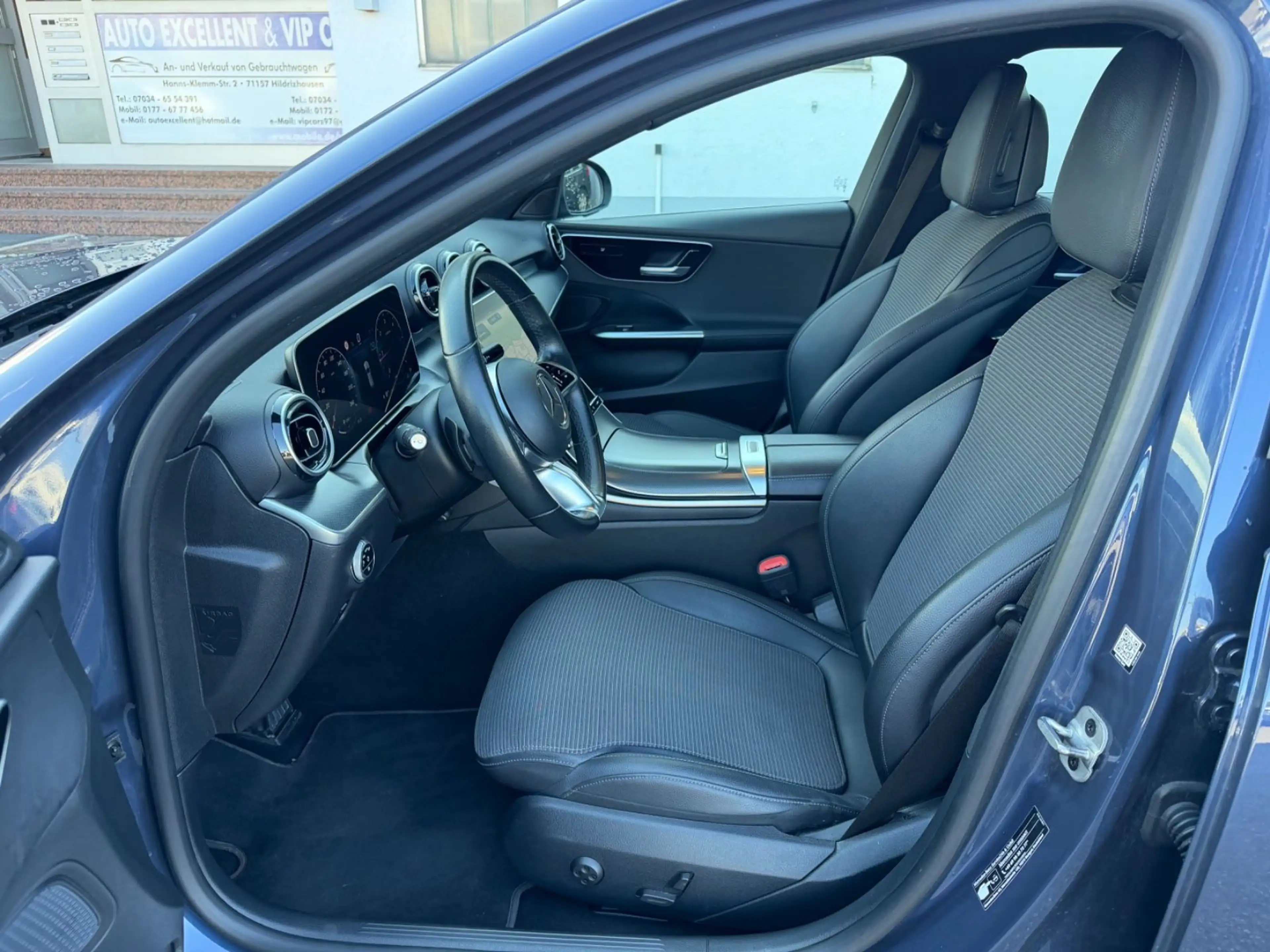 Mercedes-Benz C 200 d T°AVANTGARDE+ADVANCED°T-LEDER°LED°AHK°KA — photo 10