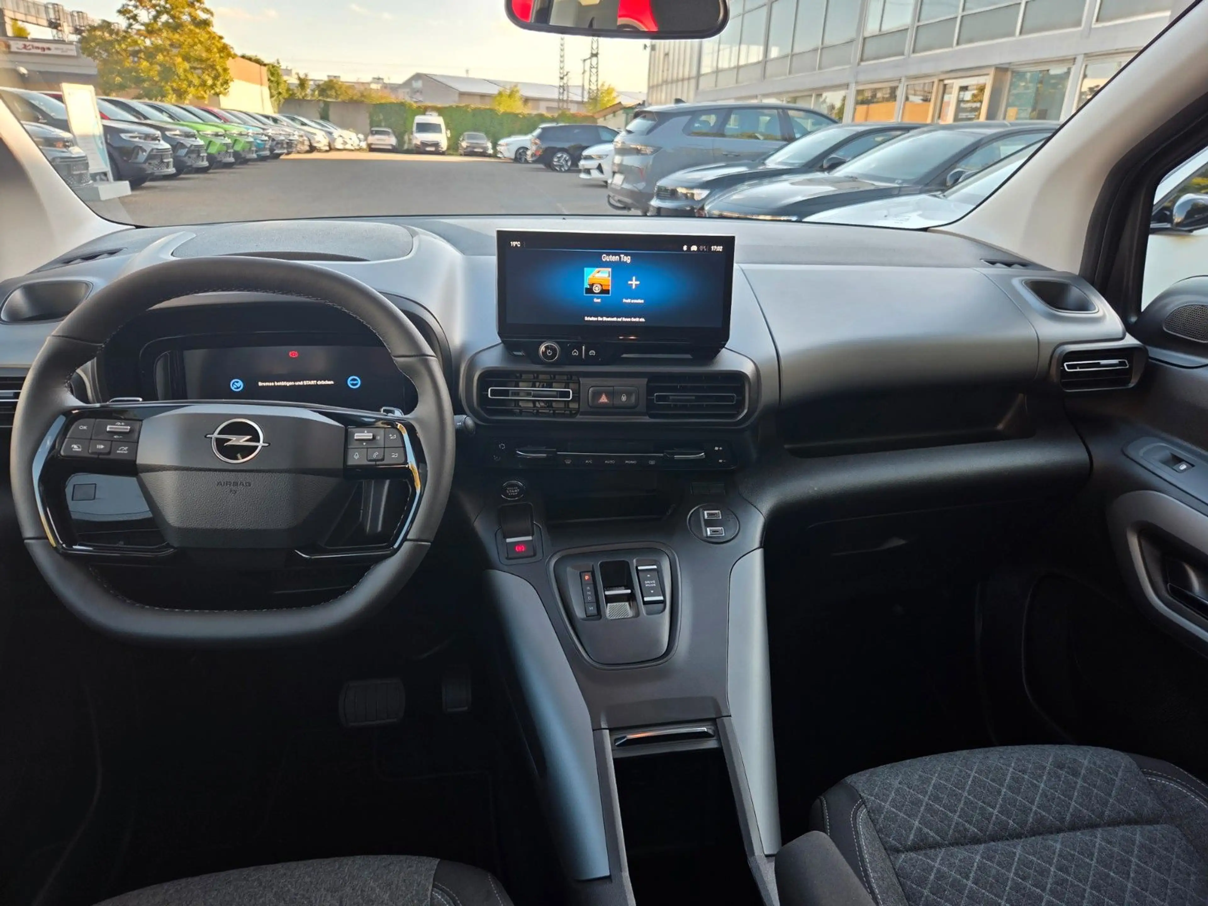 Opel Combo Life 1.5D AT8 GS Navi Sitzhzg Kamera — photo 7