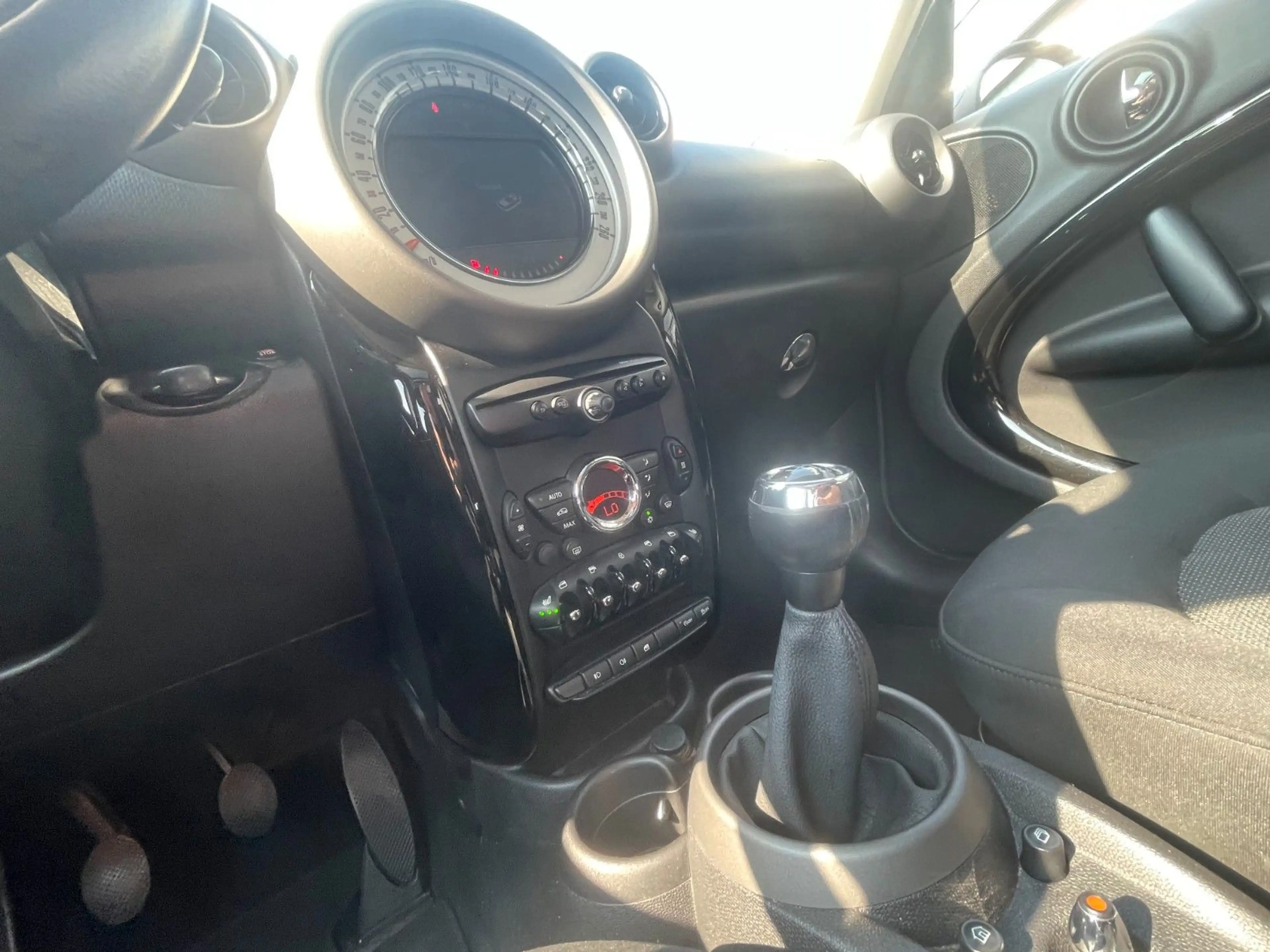 MINI One Countryman Countryman*Klima*PDC*Panorama-Dach*PDC*SHZ* — photo 13