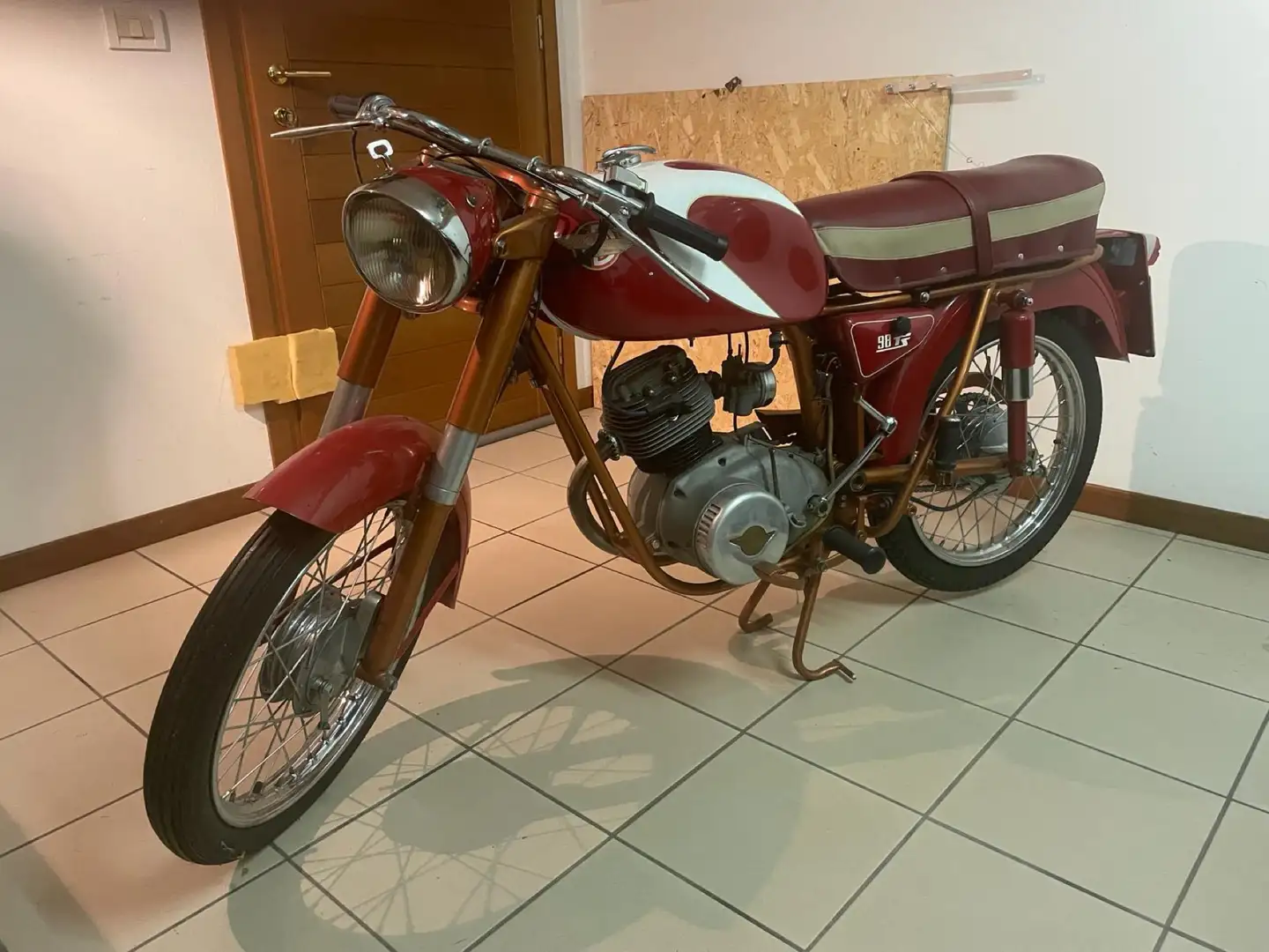 Ducati Red - 2