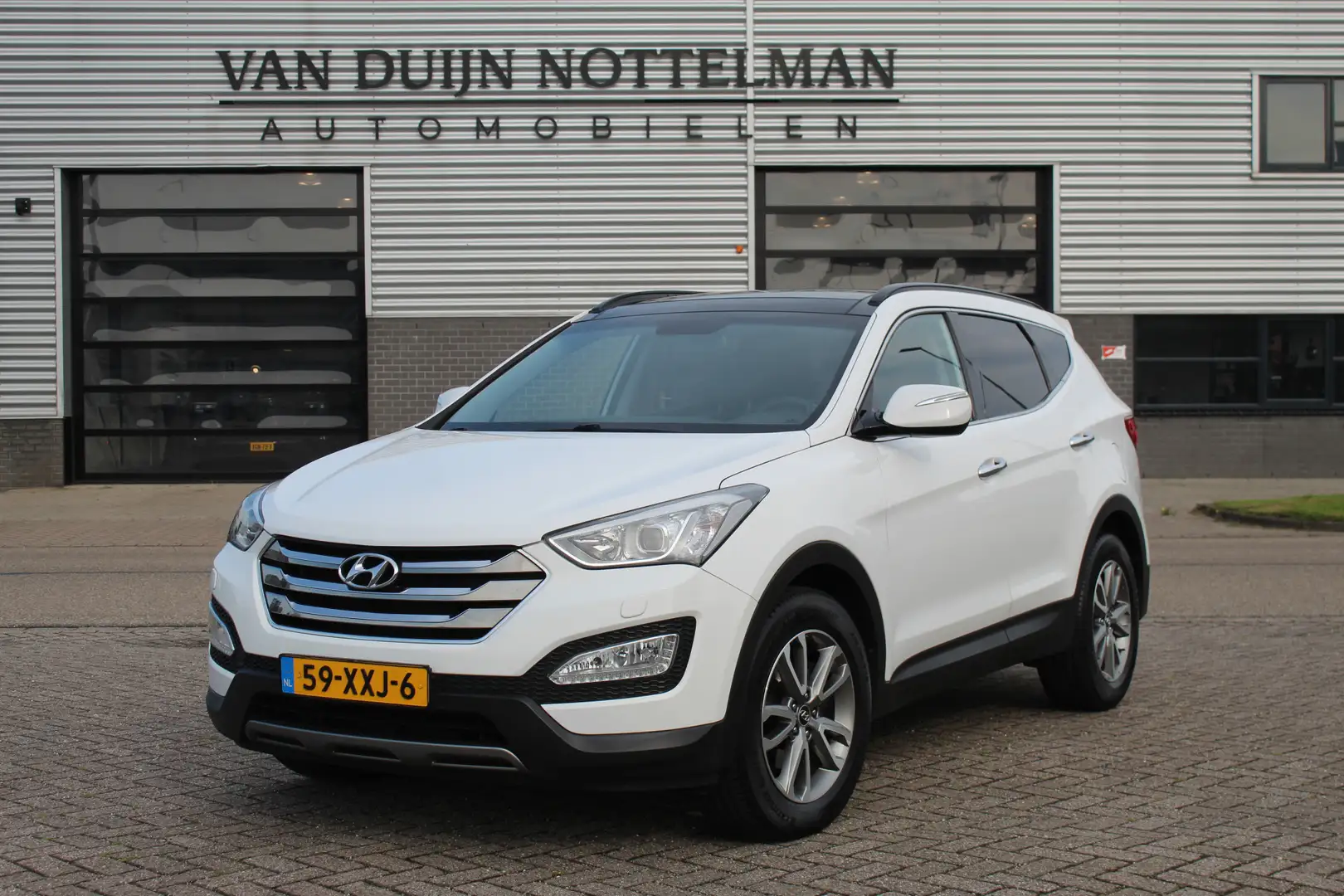 Hyundai SANTA FE 2.2 CRDi Business Edition / Leer / Panoramadak / N Bílá - 1