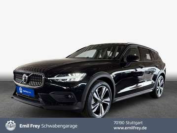 V60 Cross Country B5 B AWD Ultimate