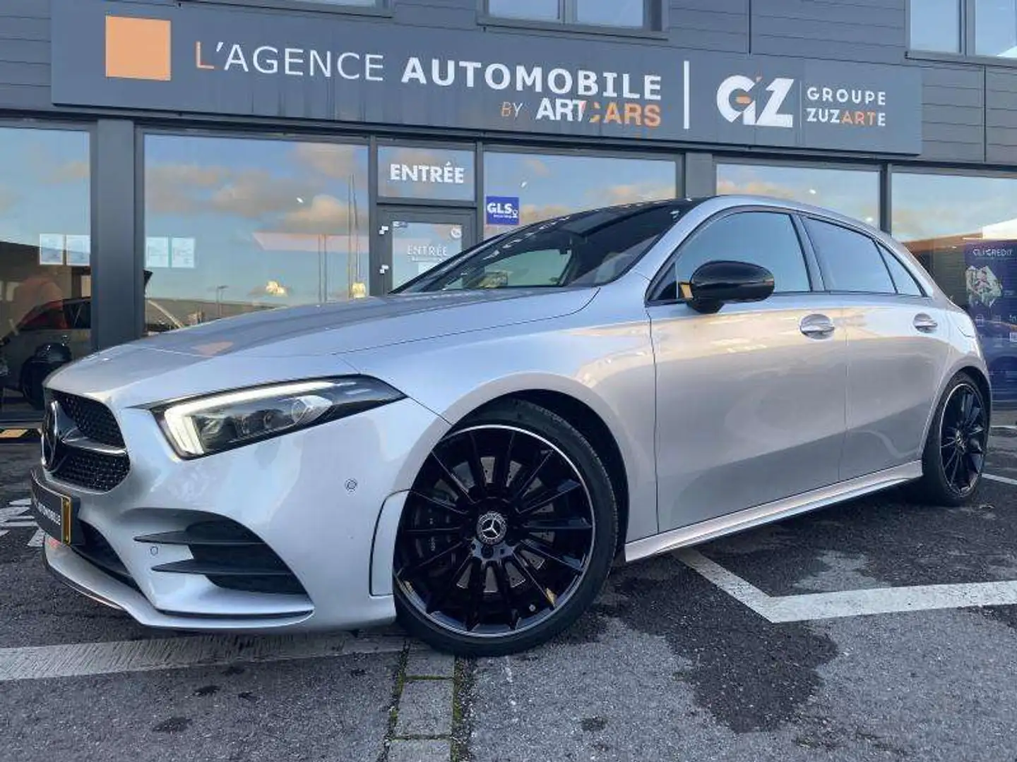 Mercedes-Benz A 250 AMG-Line EDITION Argent - 2