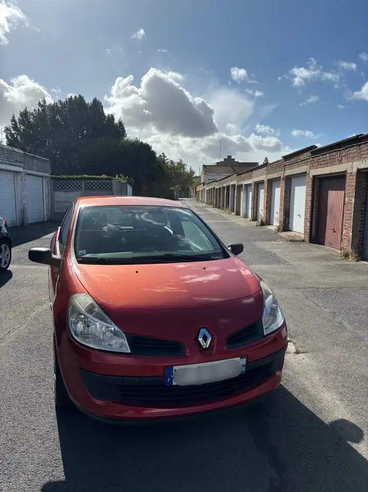 Renault Clio 1.4 16V 100 Authentique