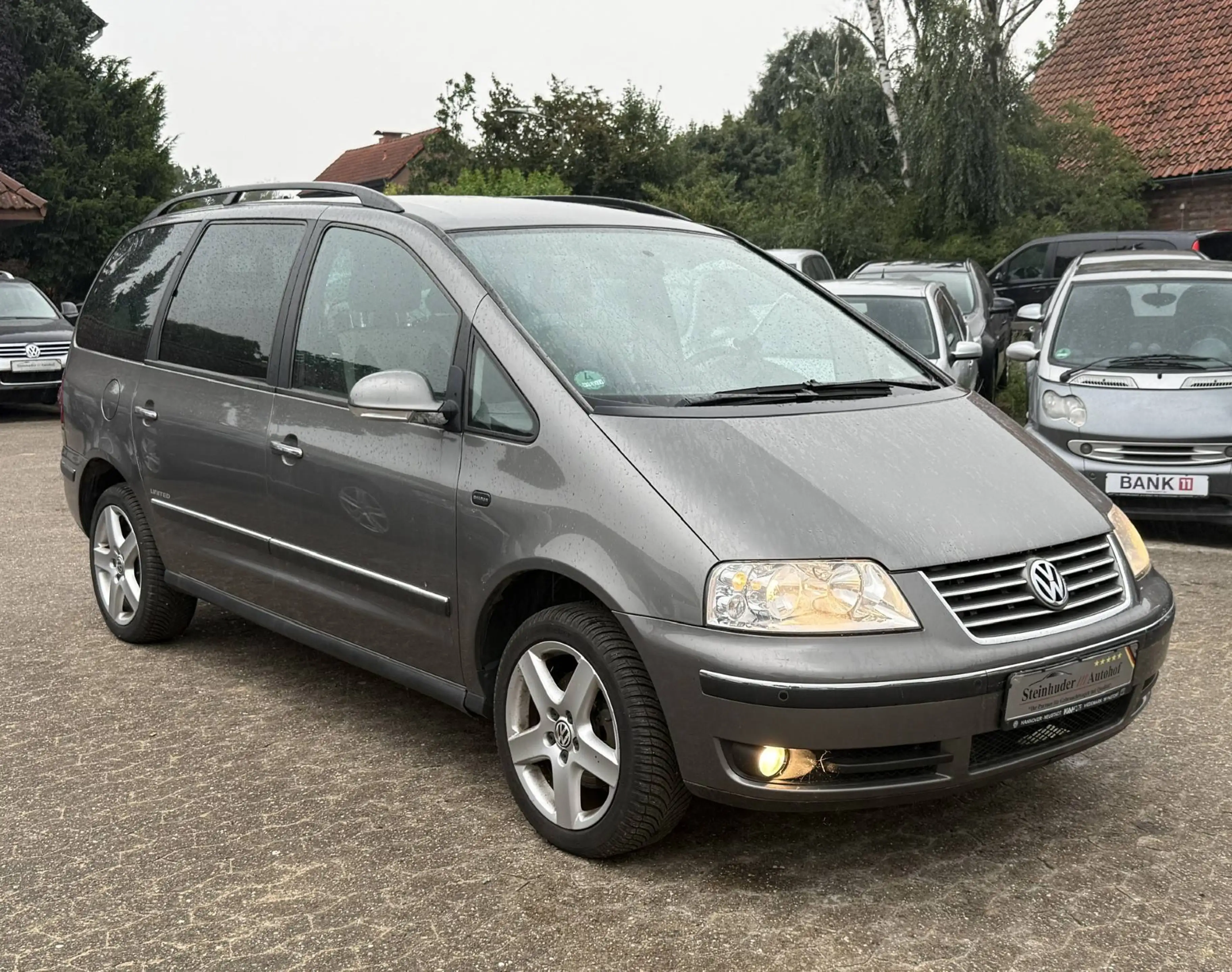 Volkswagen Sharan United — photo 10