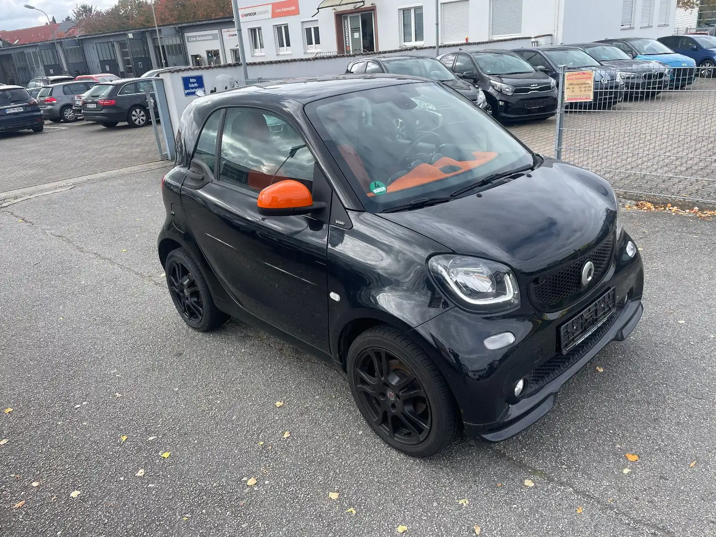 smart forTwo fortwo coupe Basis 52kW Schwarz - 2