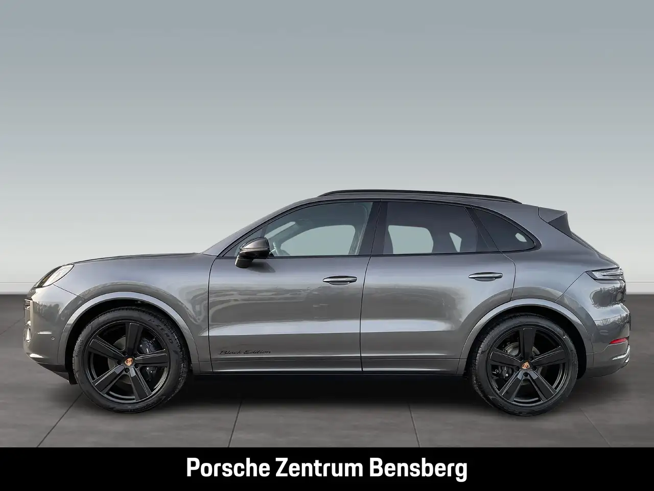 Porsche Cayenne Black Edition 2