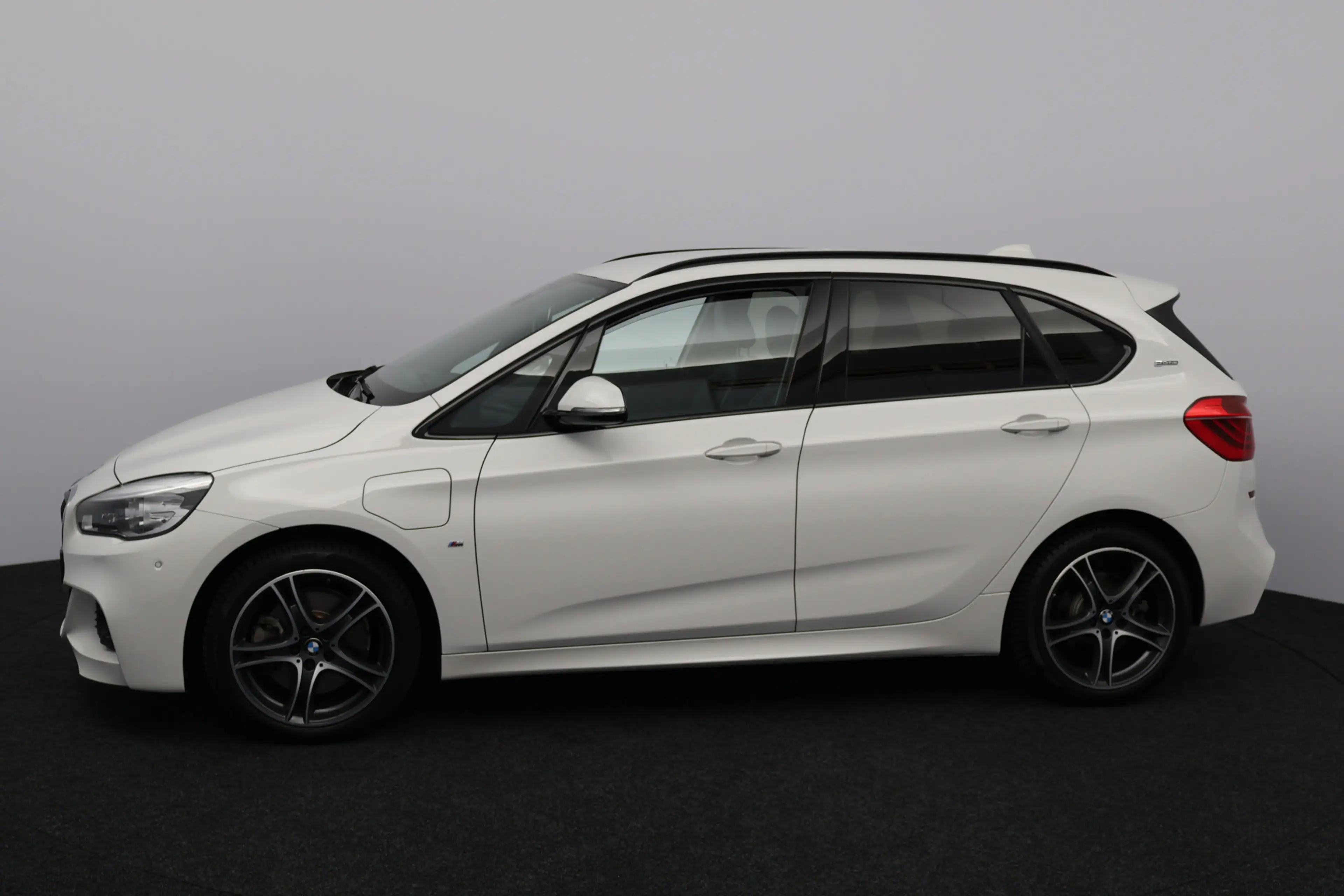 BMW 225 2-serie Active Tourer 225xe iPerformance M-Sport H — photo 4