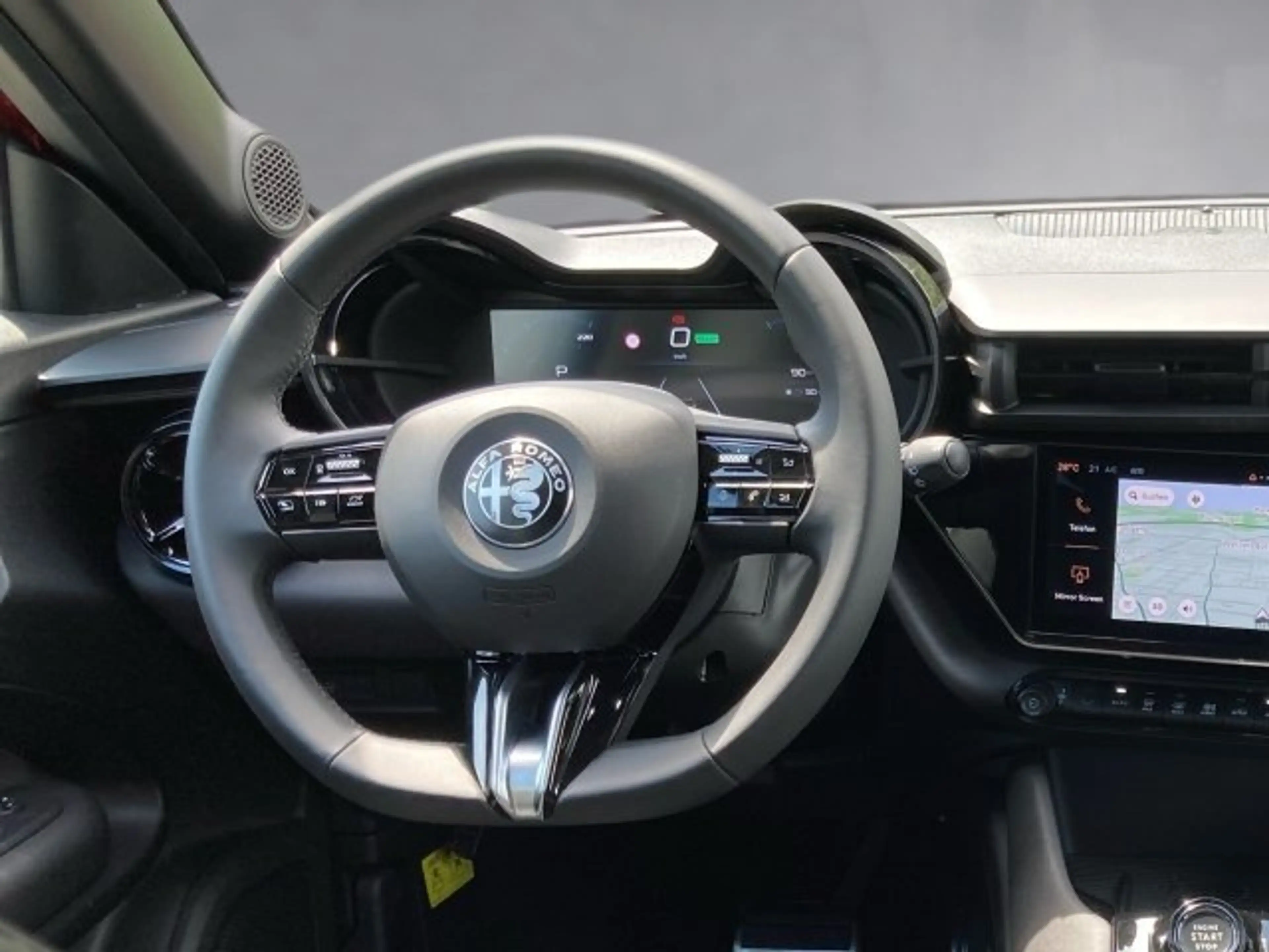 Alfa Romeo Junior Elettrica Speciale 54kW 115kW BEV FWD — photo 8