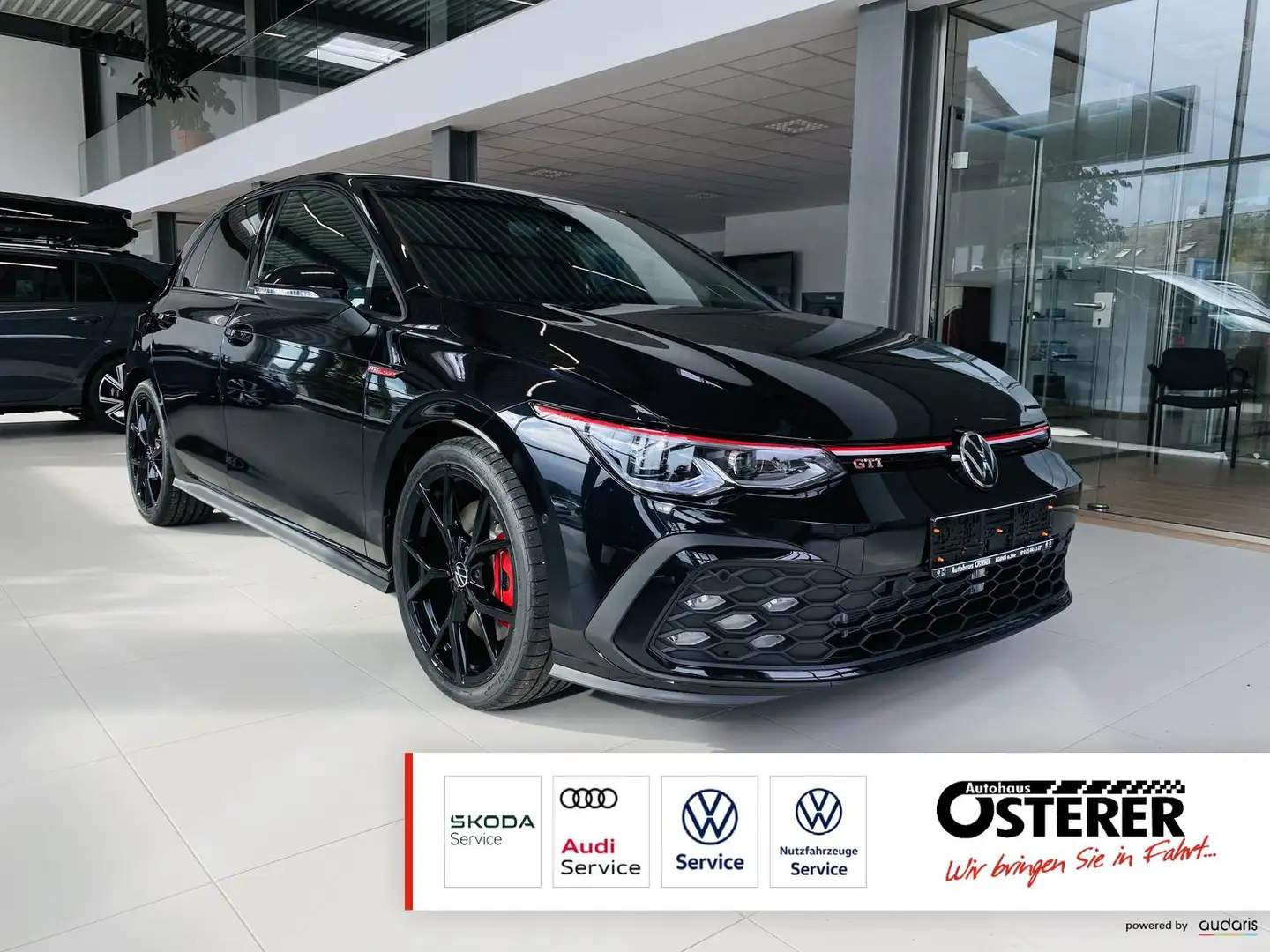 Volkswagen Golf VIII 8 GTI 2.0 Navi IQ Drive DSG AHK App-Connect D Schwarz - 1