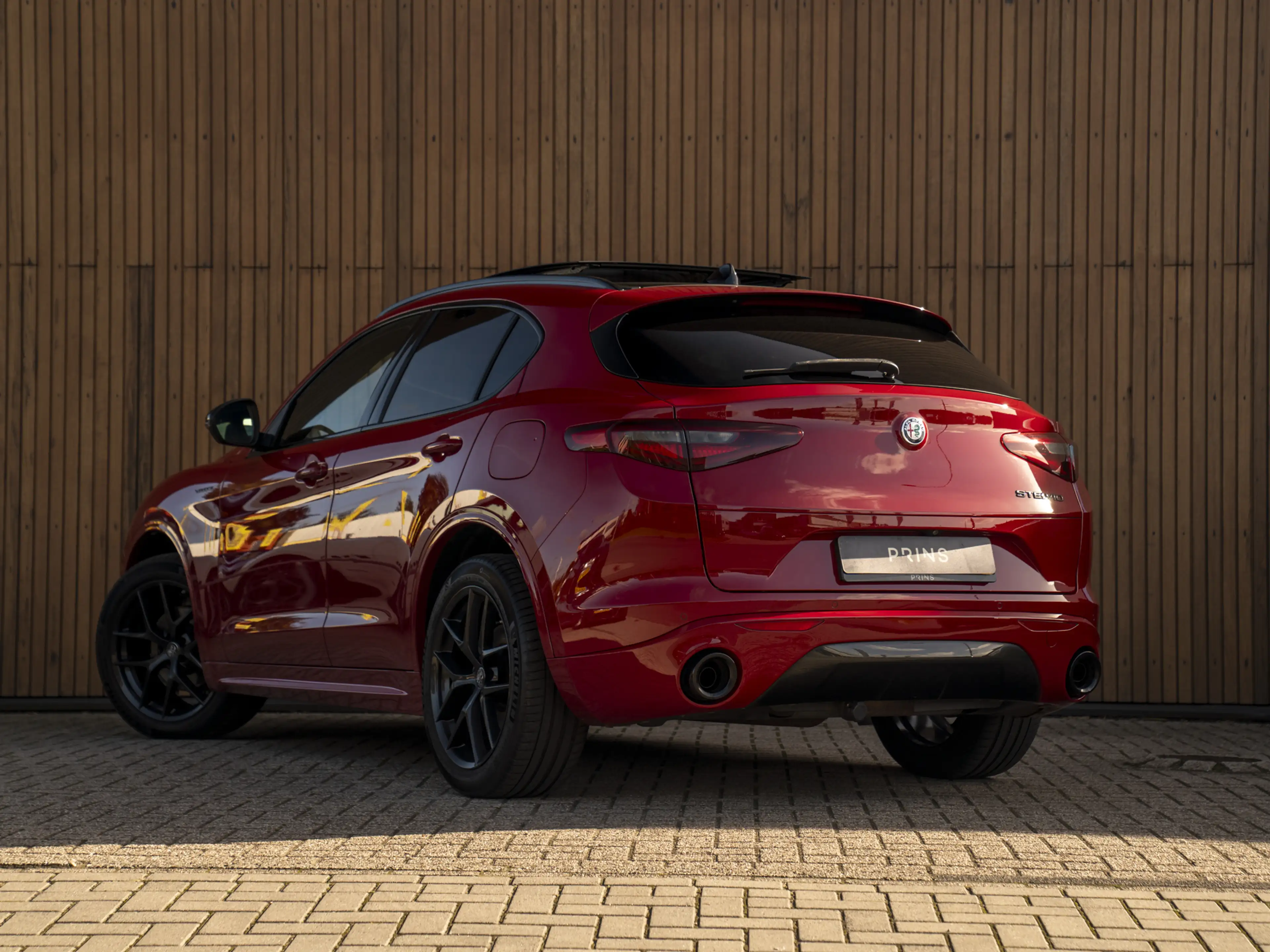Alfa Romeo Stelvio 2.0T 280pk AWD Veloce | Pano-dak | CarPlay | Leder — photo 6
