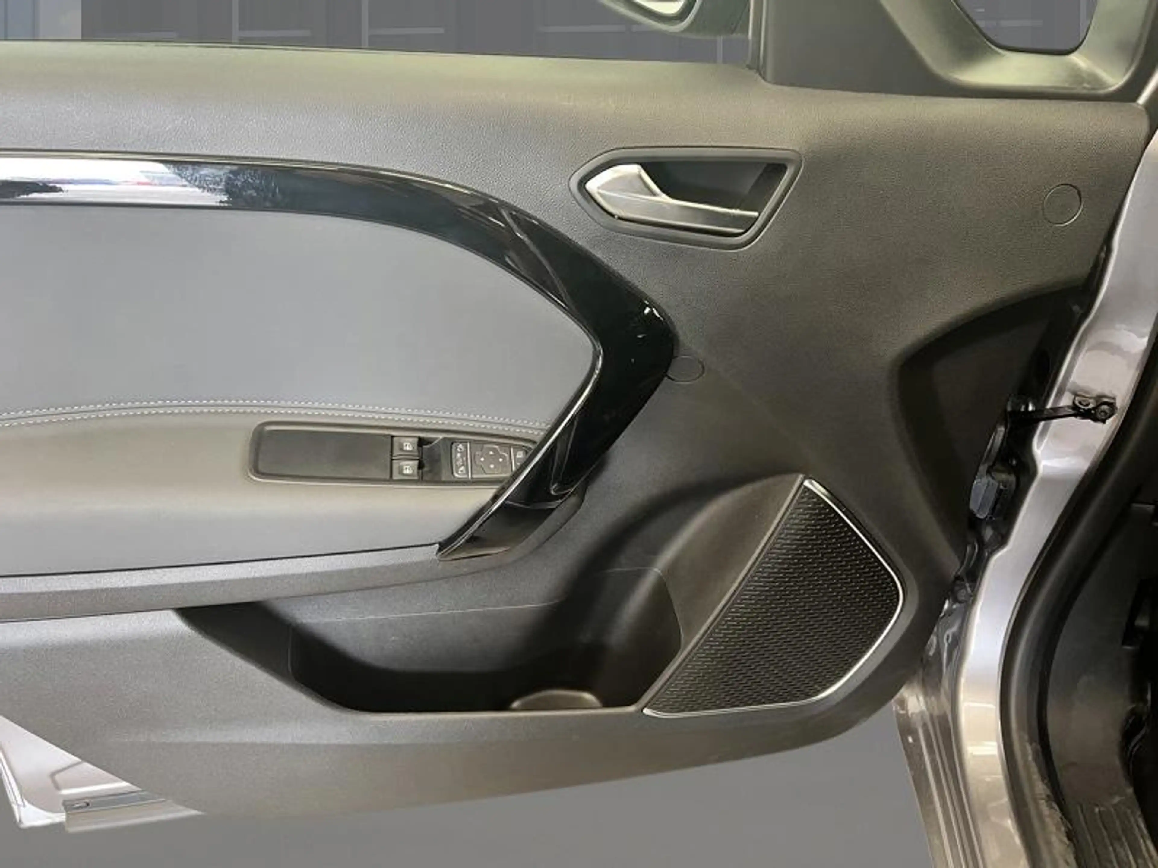 Mercedes-Benz T-Class Classe 180 — photo 15