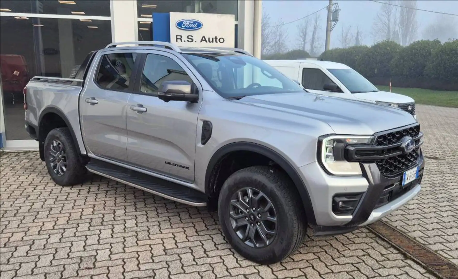 Ford Ranger 2.0 ecoblue doppia cabina Wildtrak awd 205cv auto Grau - 1