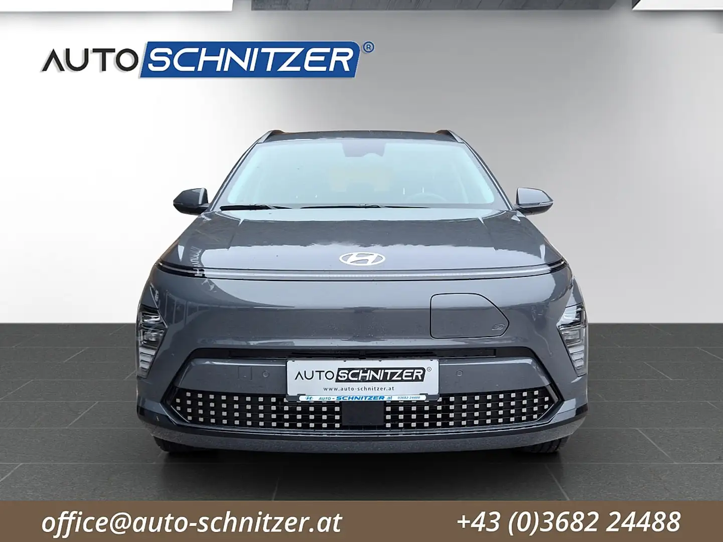 Hyundai KONA Kona Elektro 64,8kWh GO Inkl. Wärmepumpe Grau - 2