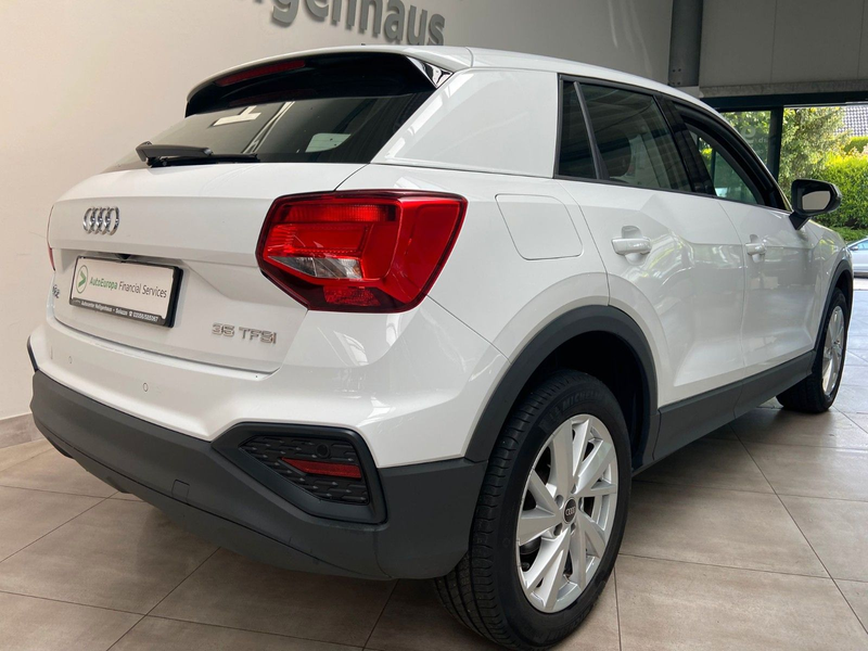 Audi Q2 35 TFSI S Tronic S Line LED virtual Cockpit — photo 3