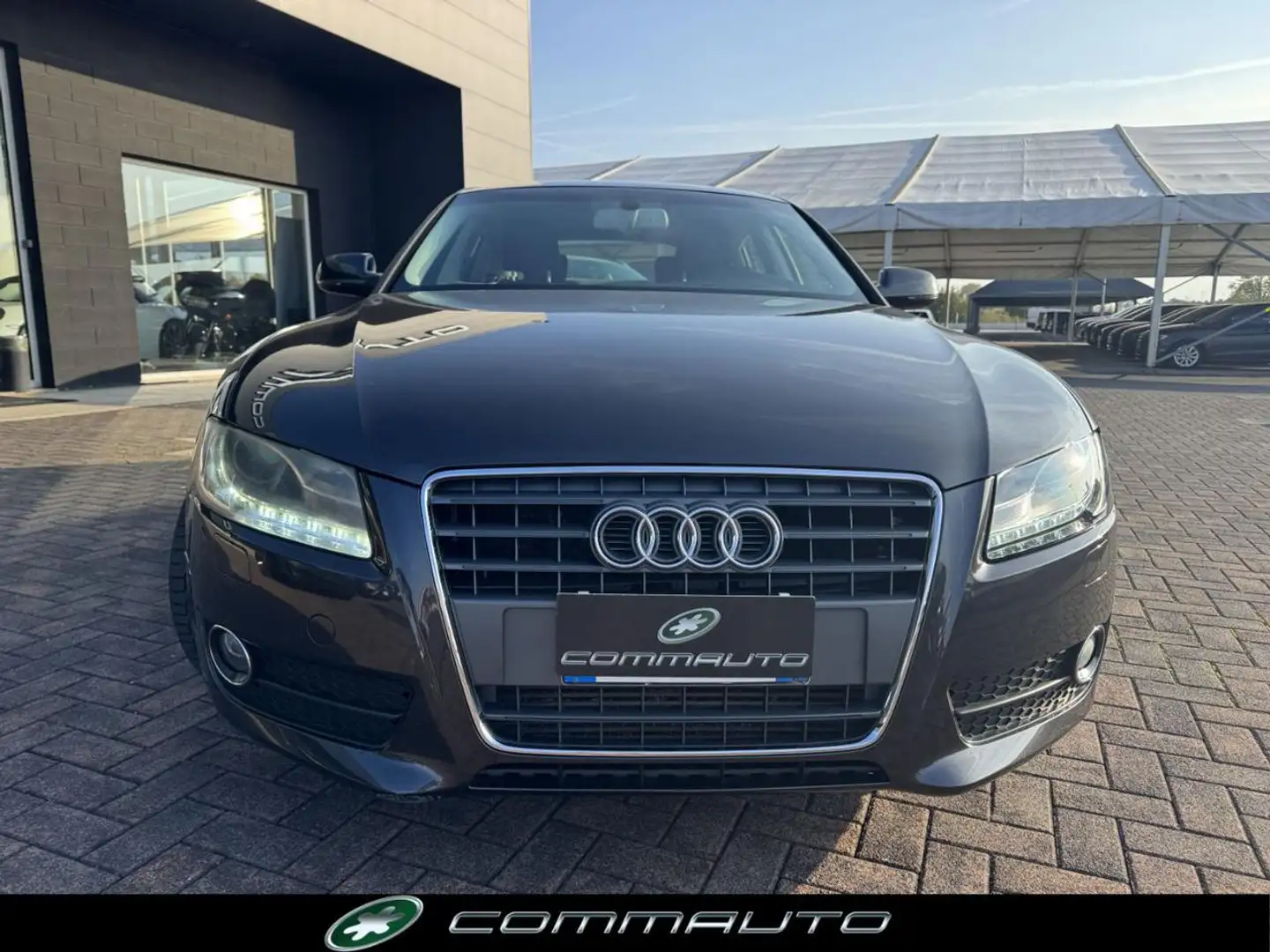 Audi A5 SPB 2.0 TDI 143 CV multitronic Advanced Gris - 2