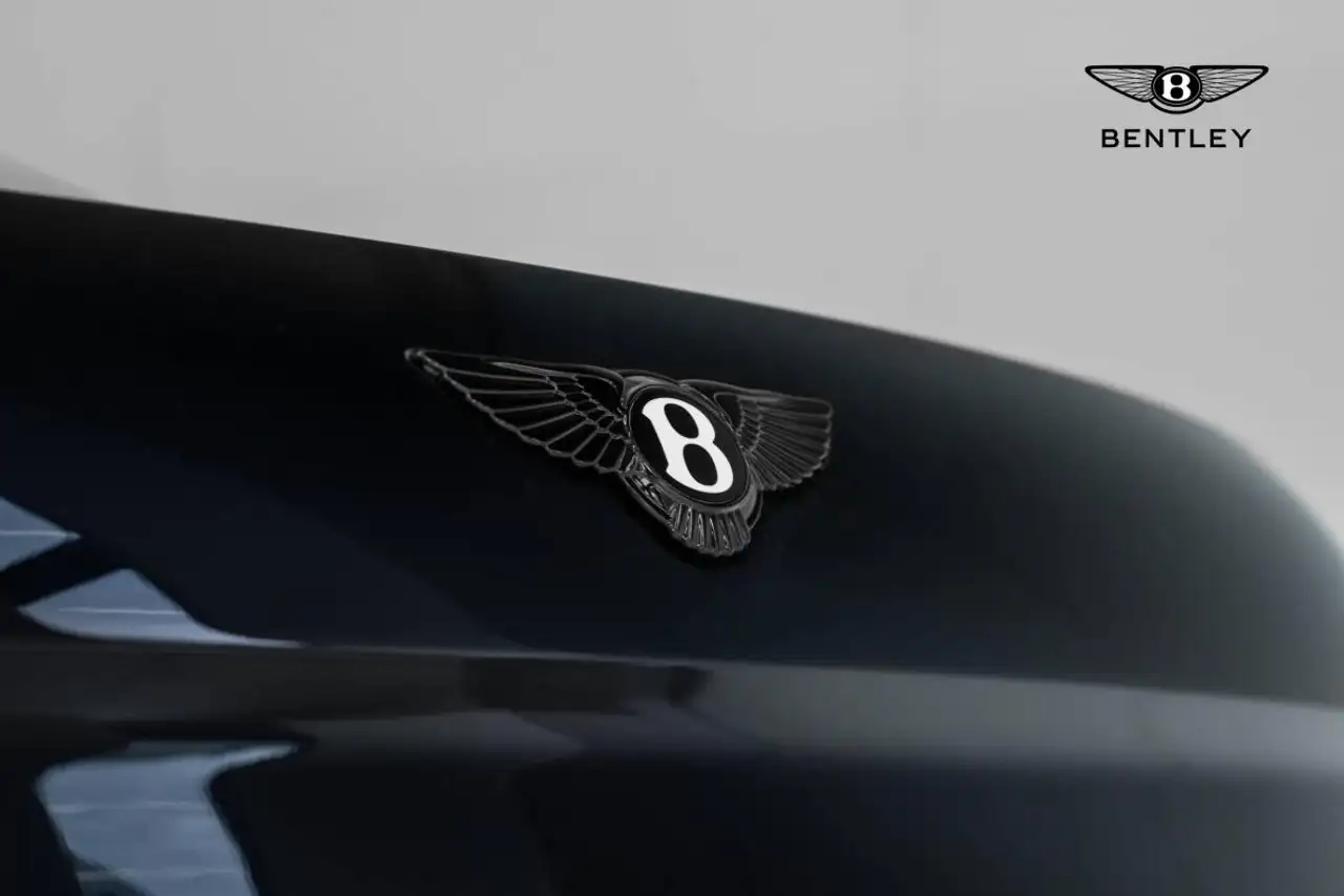 Bentley Flying Spur 2025 — фото 8