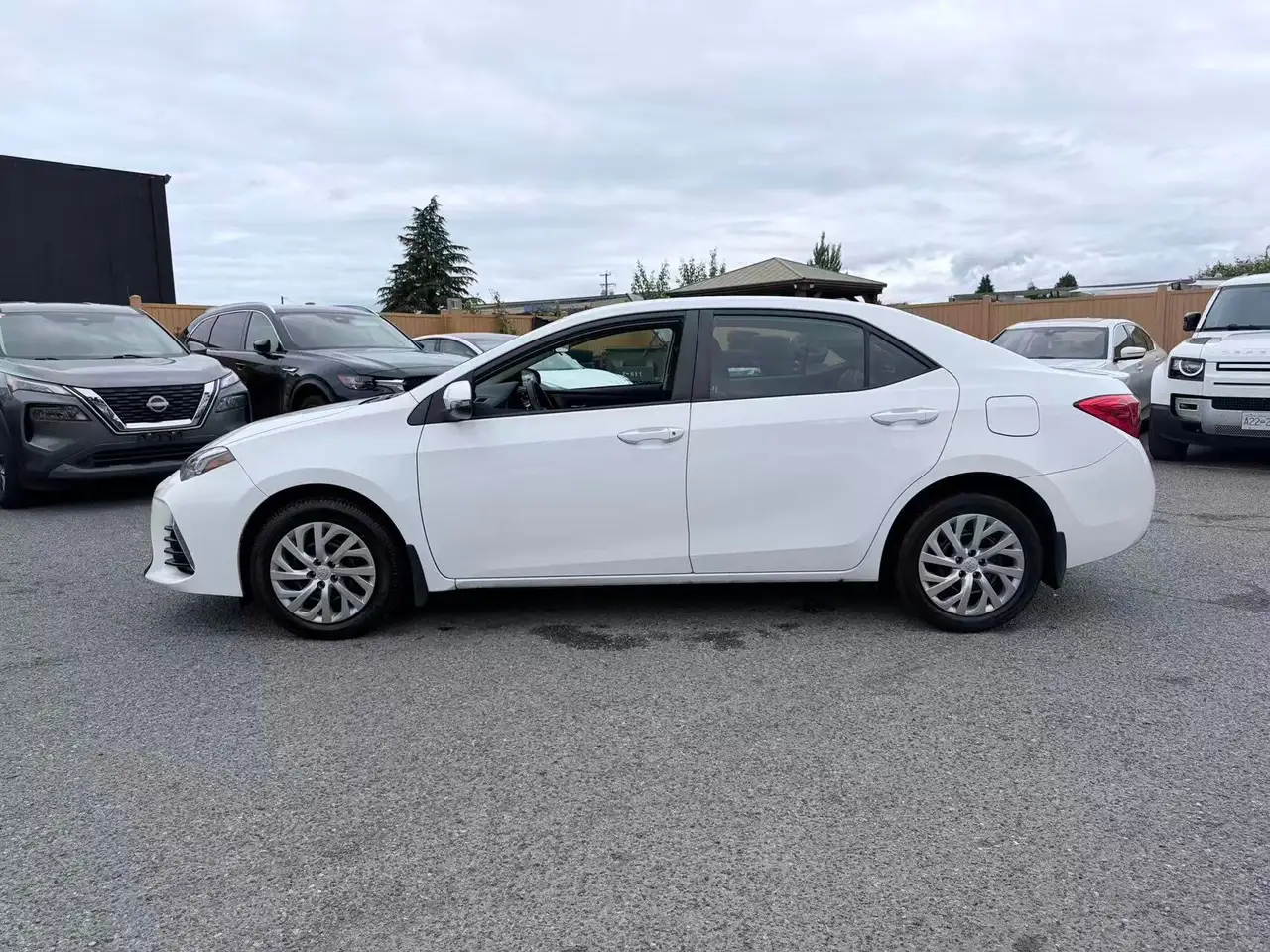 Toyota Corolla photo Toyota Corolla
