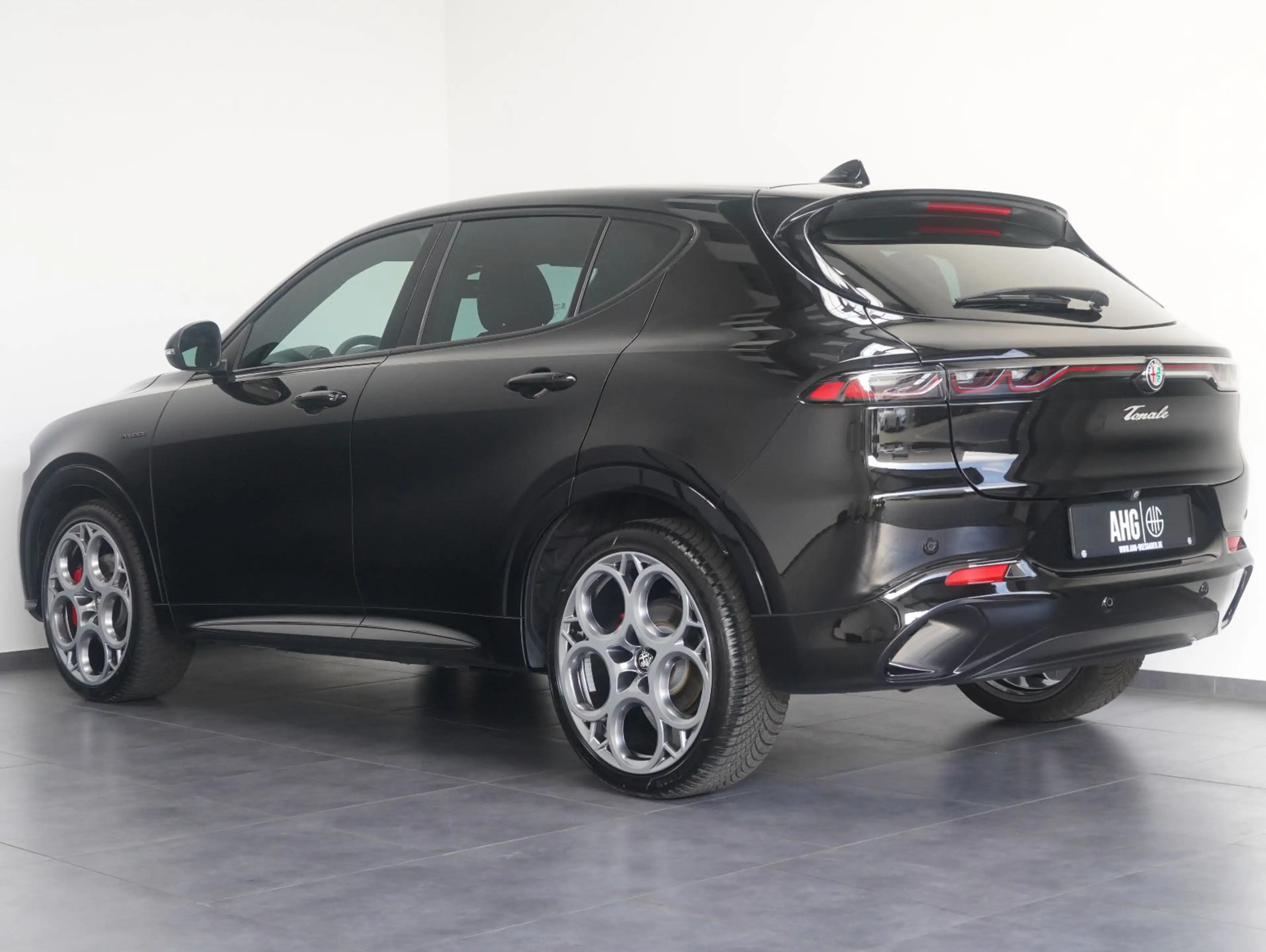 Alfa Romeo Tonale 1.5 Mild Hybrid Veloce ACC/NAVI/PANO — photo 3