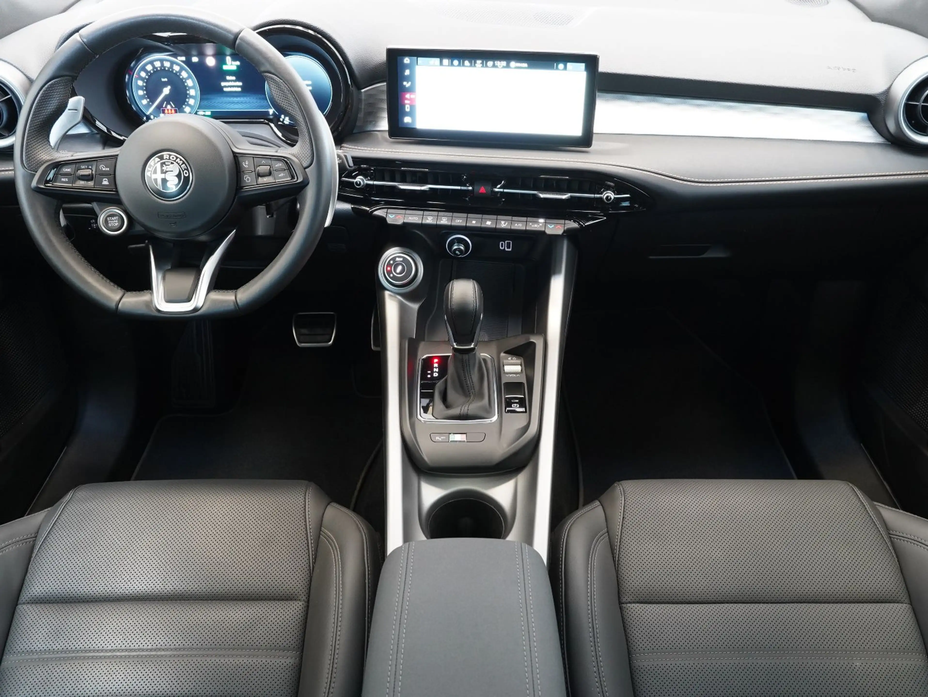 Alfa Romeo Tonale 1.5 Mild Hybrid Veloce ACC/NAVI/PANO — photo 10
