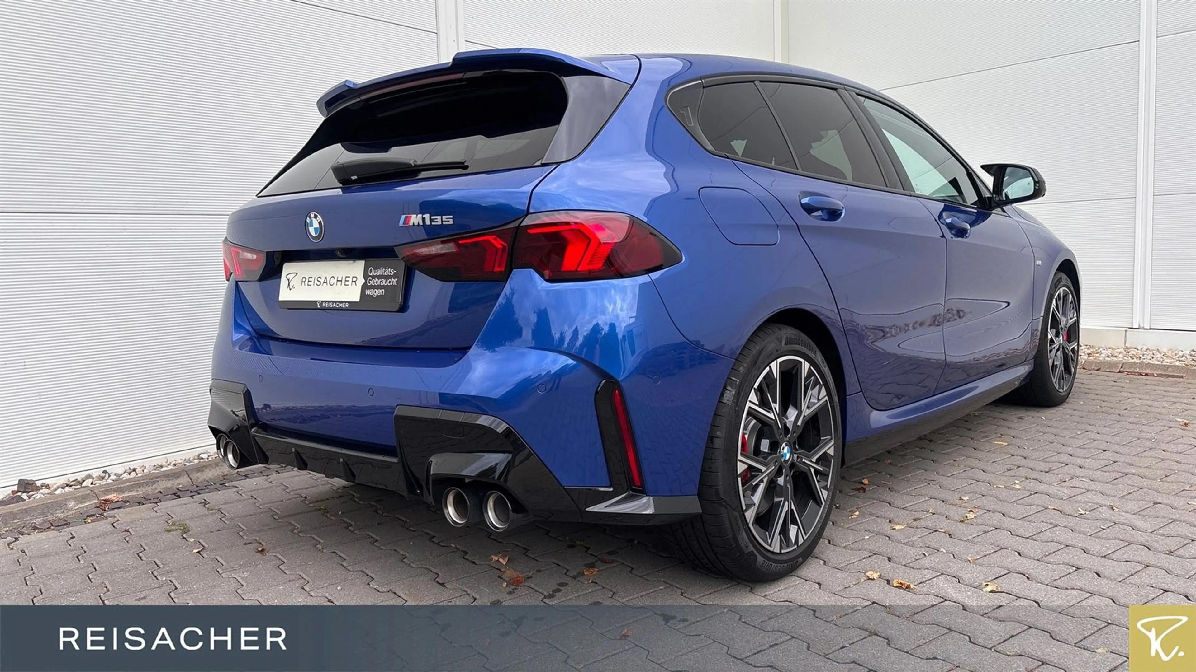 BMW 135 A xDrive LCPro.AHK,HuD,H/K,360°,M-Stize — photo 2