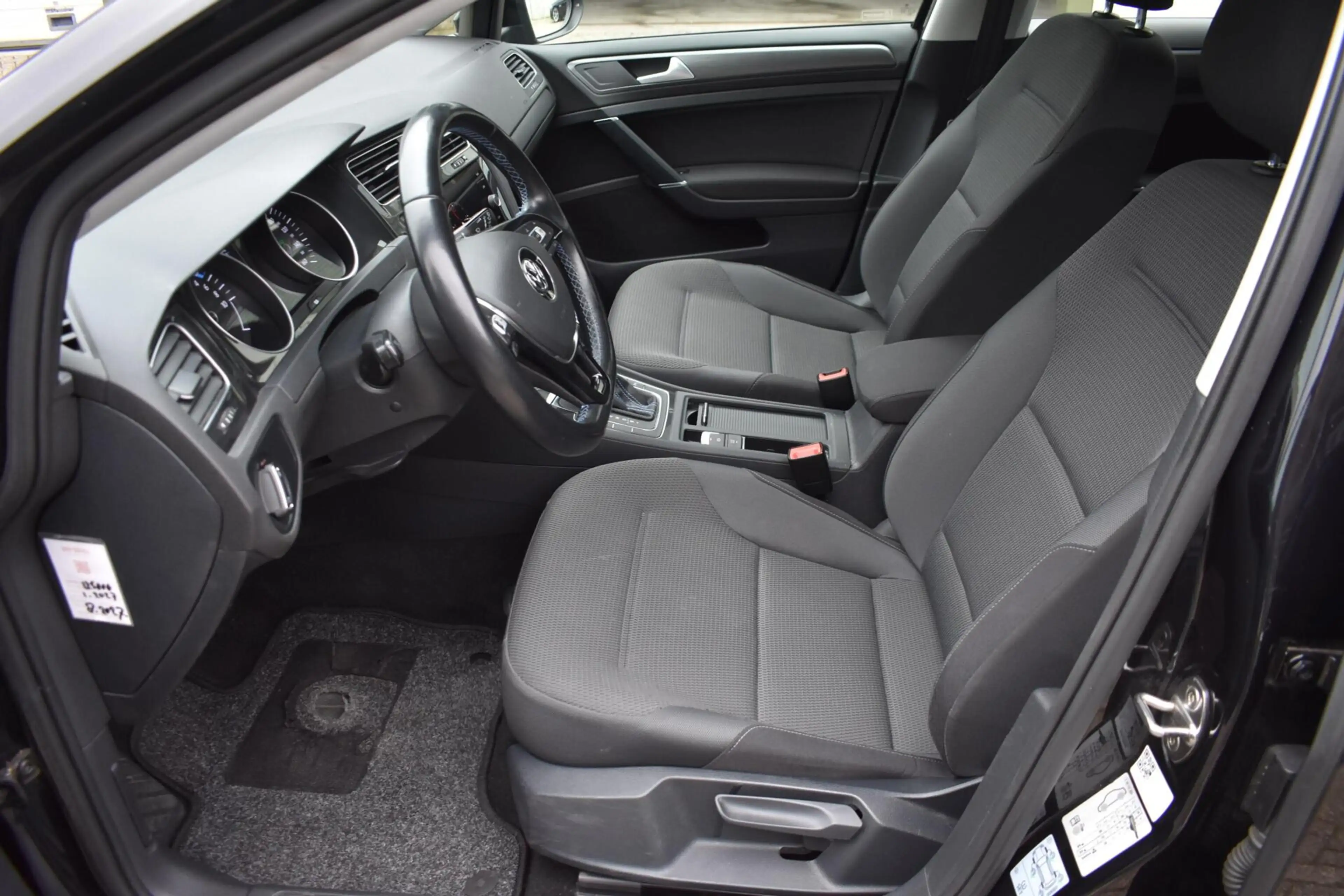 Volkswagen e-Golf | Warmtepomp | Camera | Adaptive Cruise Control | — photo 7